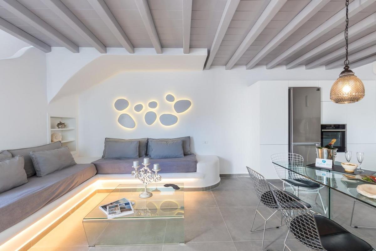 Iliana 1 & 2 W Shared Pool, Ornos, Mykonos Villa Ornos (Mykonos)