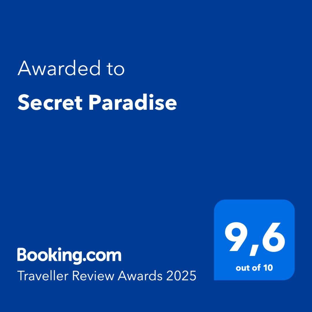 Secret Paradise * Karia (Lefkada)