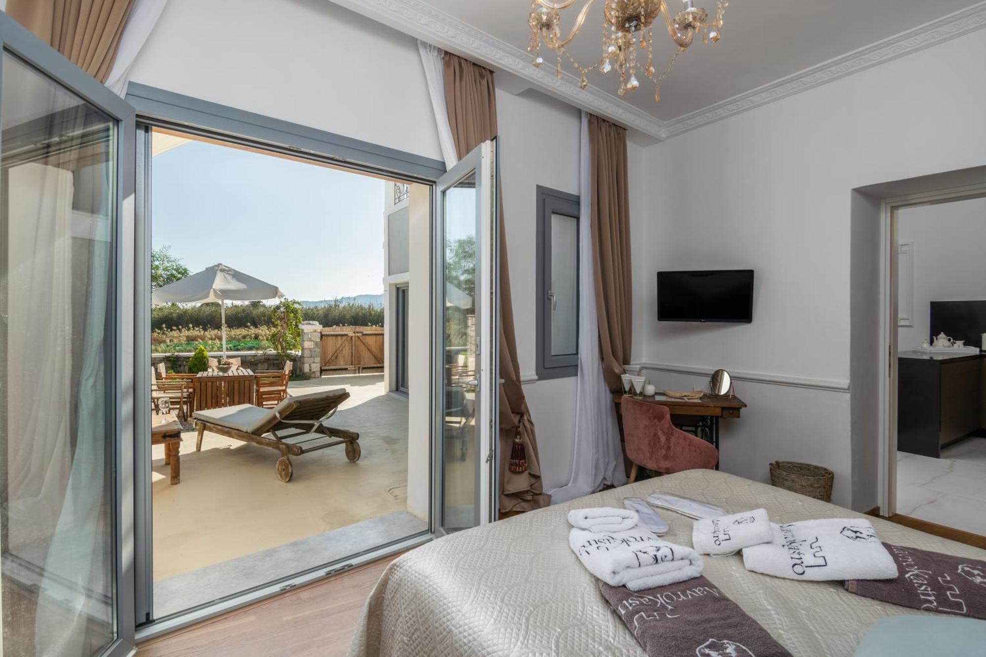 Mavrokastro Holiday home Adamantas (Milos)