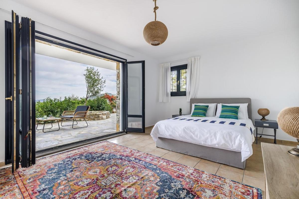 Villa Elissaios-brand New Renovated Pool *