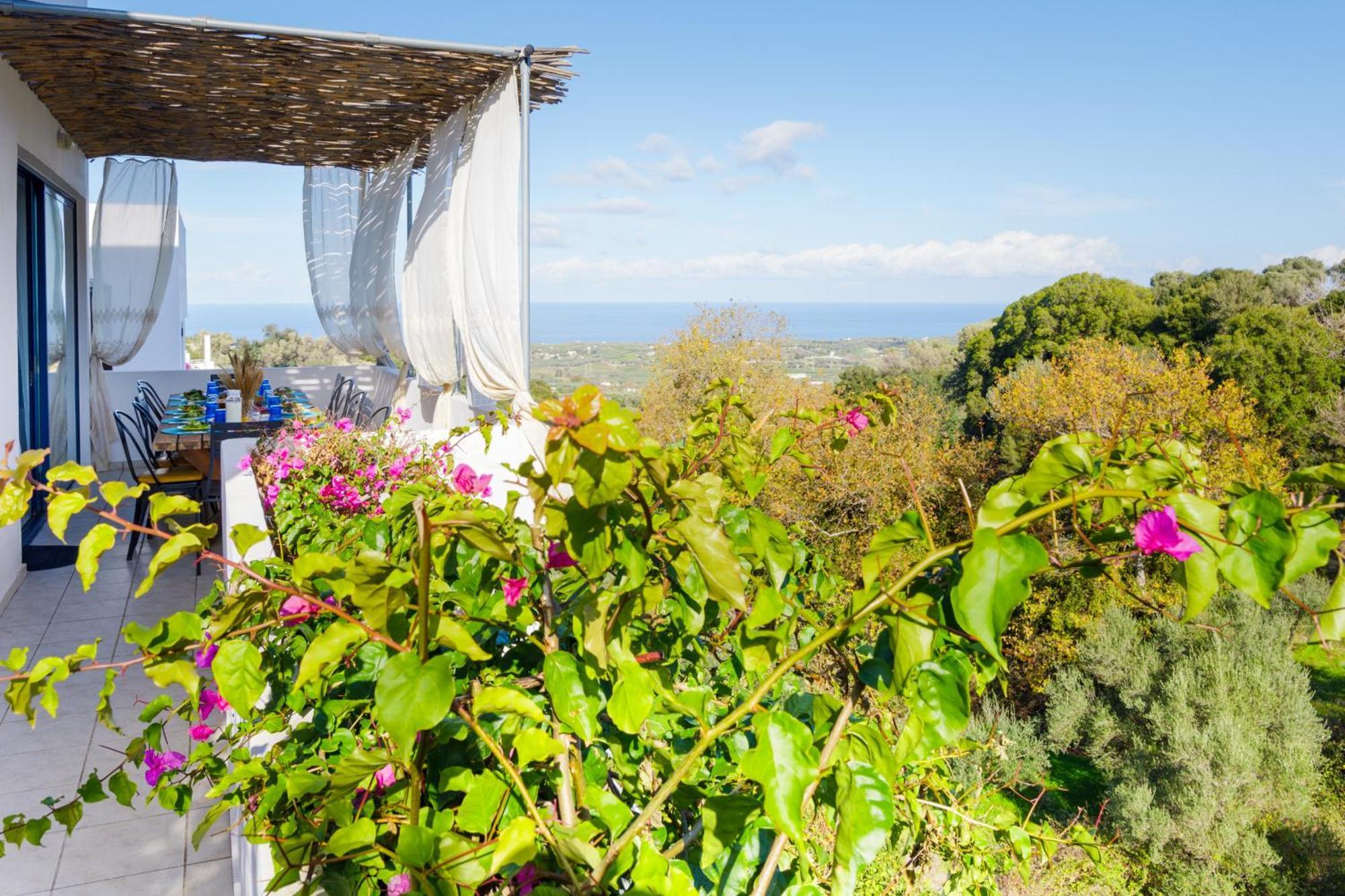 Lira Pure Serenity & Sea Views 3br Villa Rethymno (Crete)