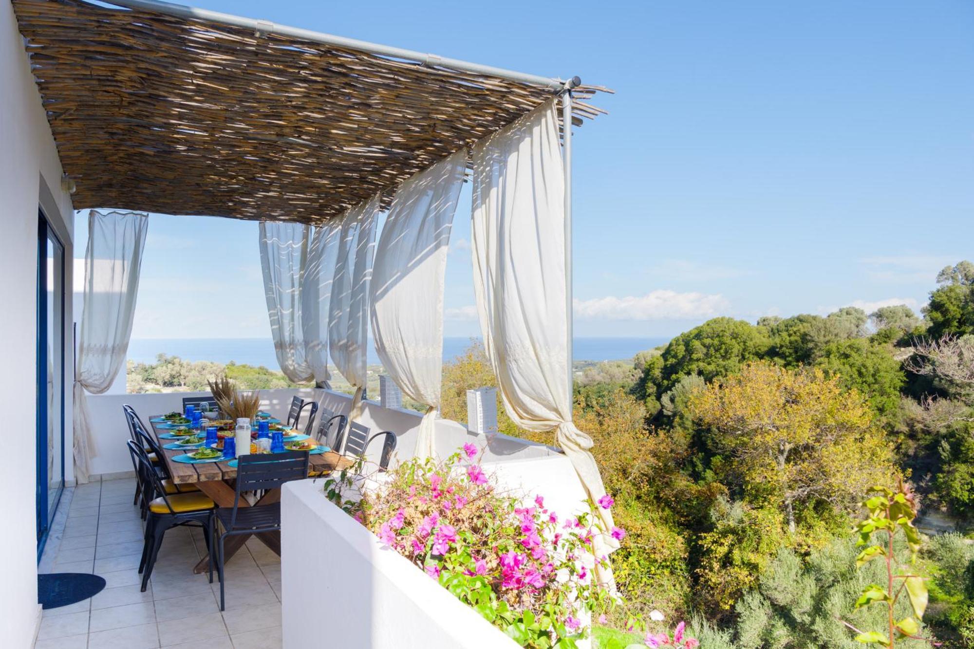 Villa Lira Pure Serenity & Sea Views 3br