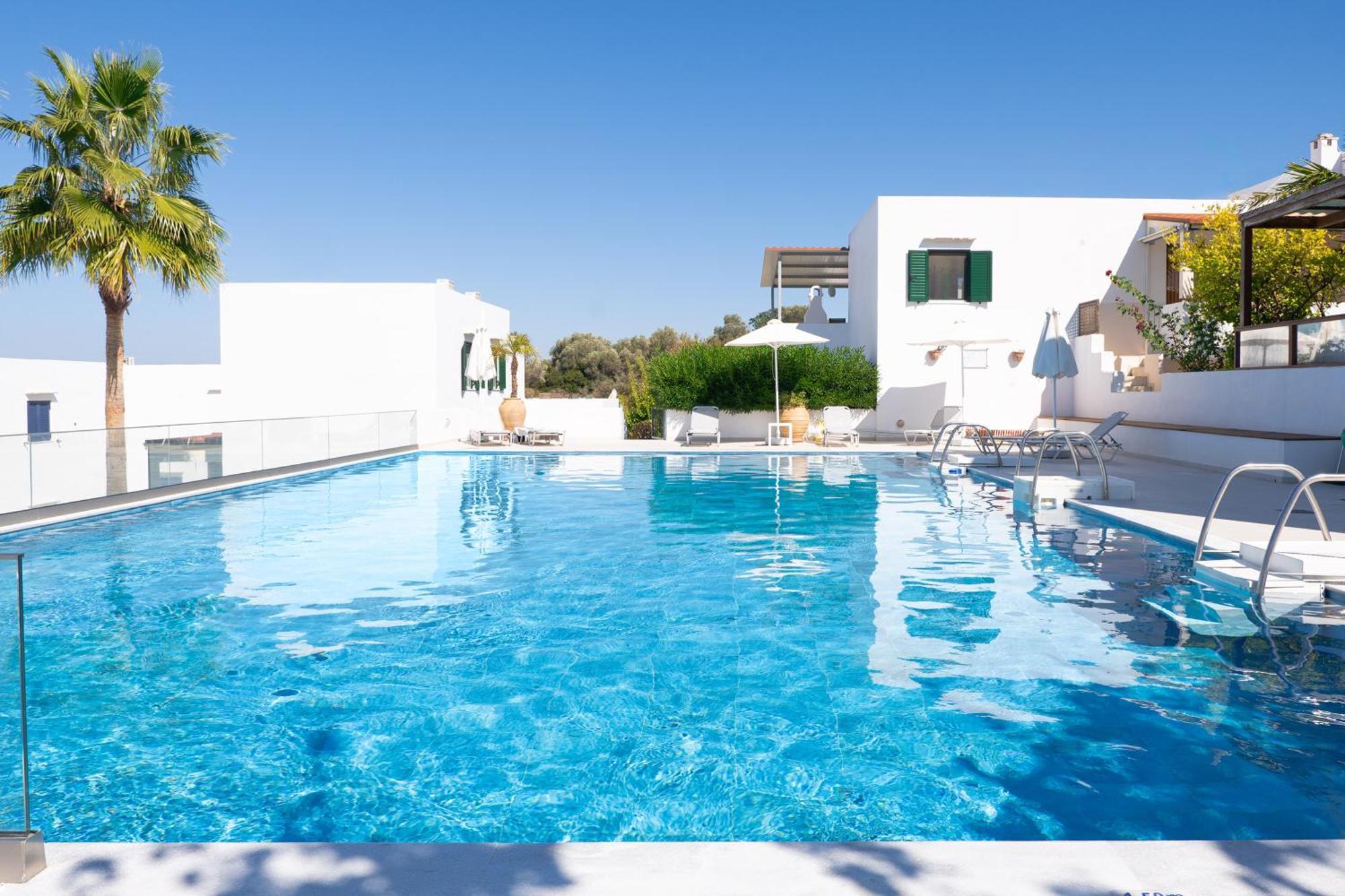 Lira Pure Serenity & Sea Views 3br *