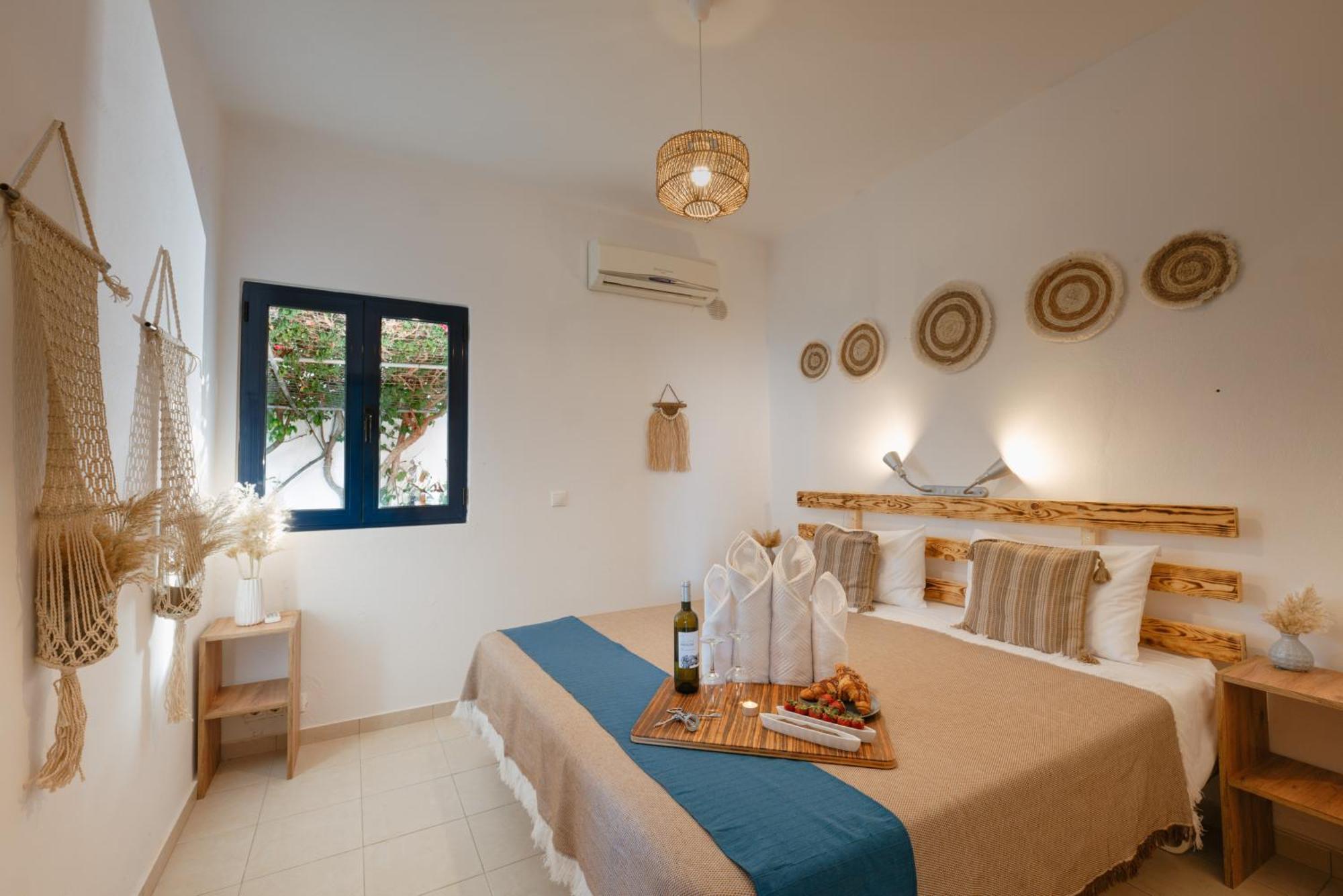Villa Lira Pure Serenity & Sea Views 3br Rethymno (Crete)