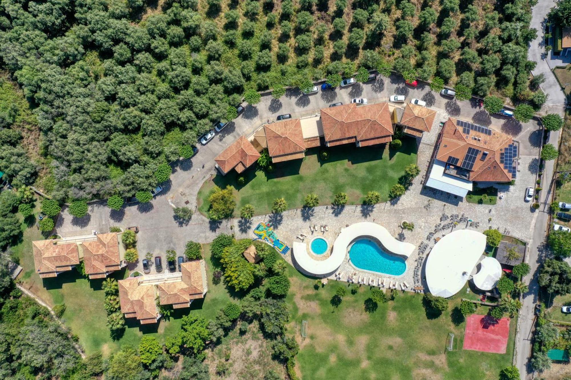 Perdika Resort Aparthotel