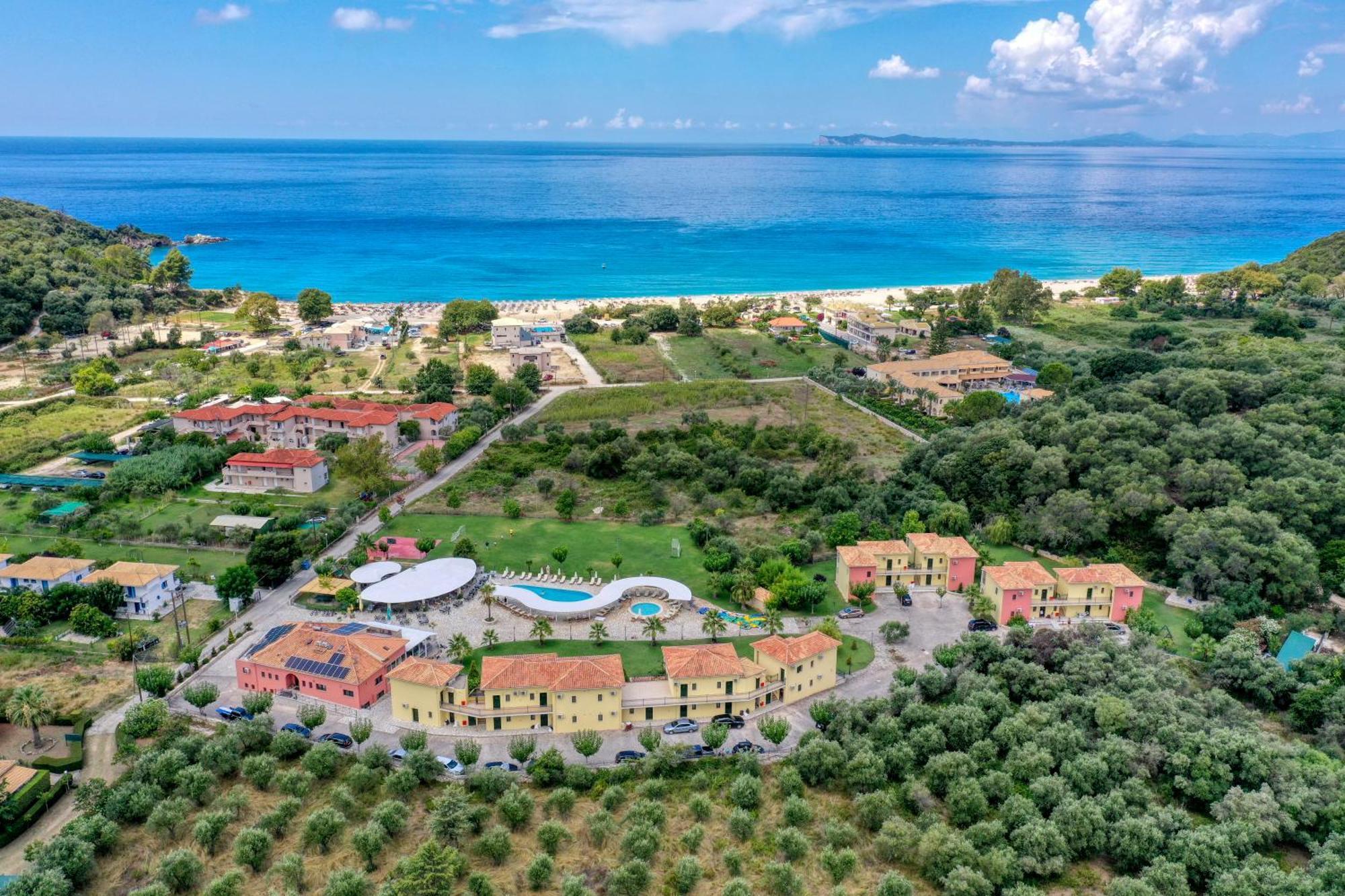 Aparthotel Perdika Resort