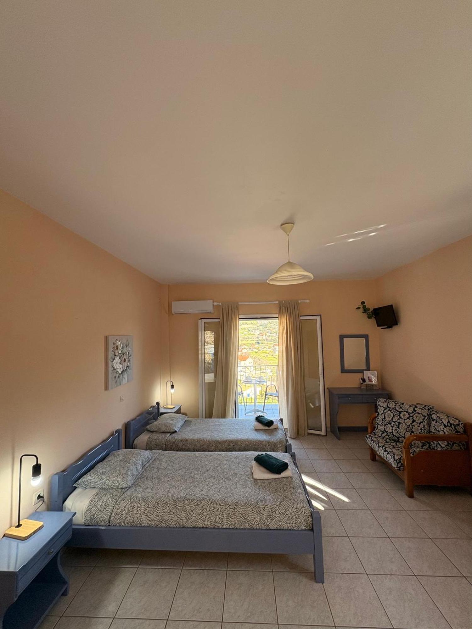 Myrtos Apartment