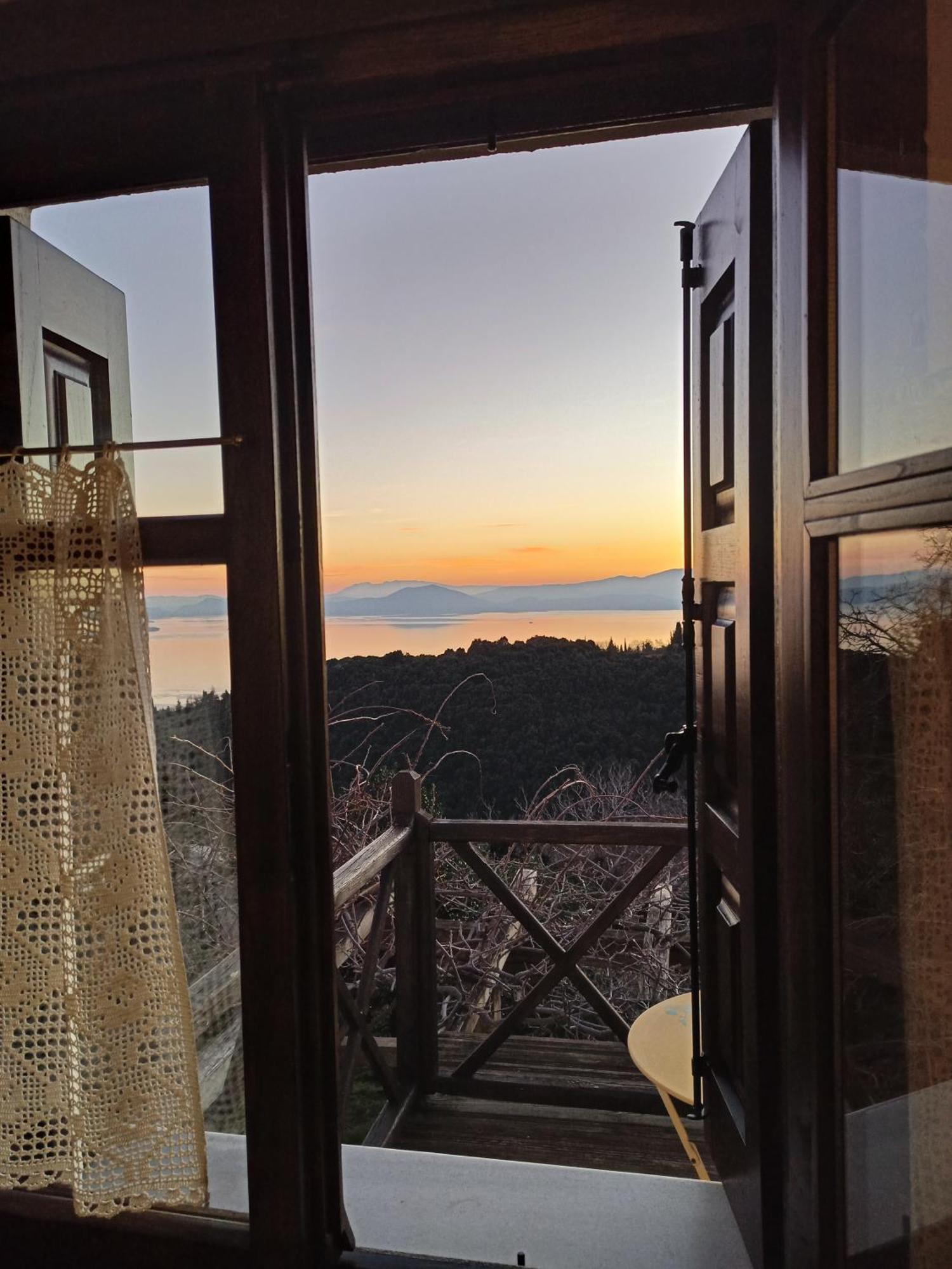 Guest house Riga's Pinakoti *