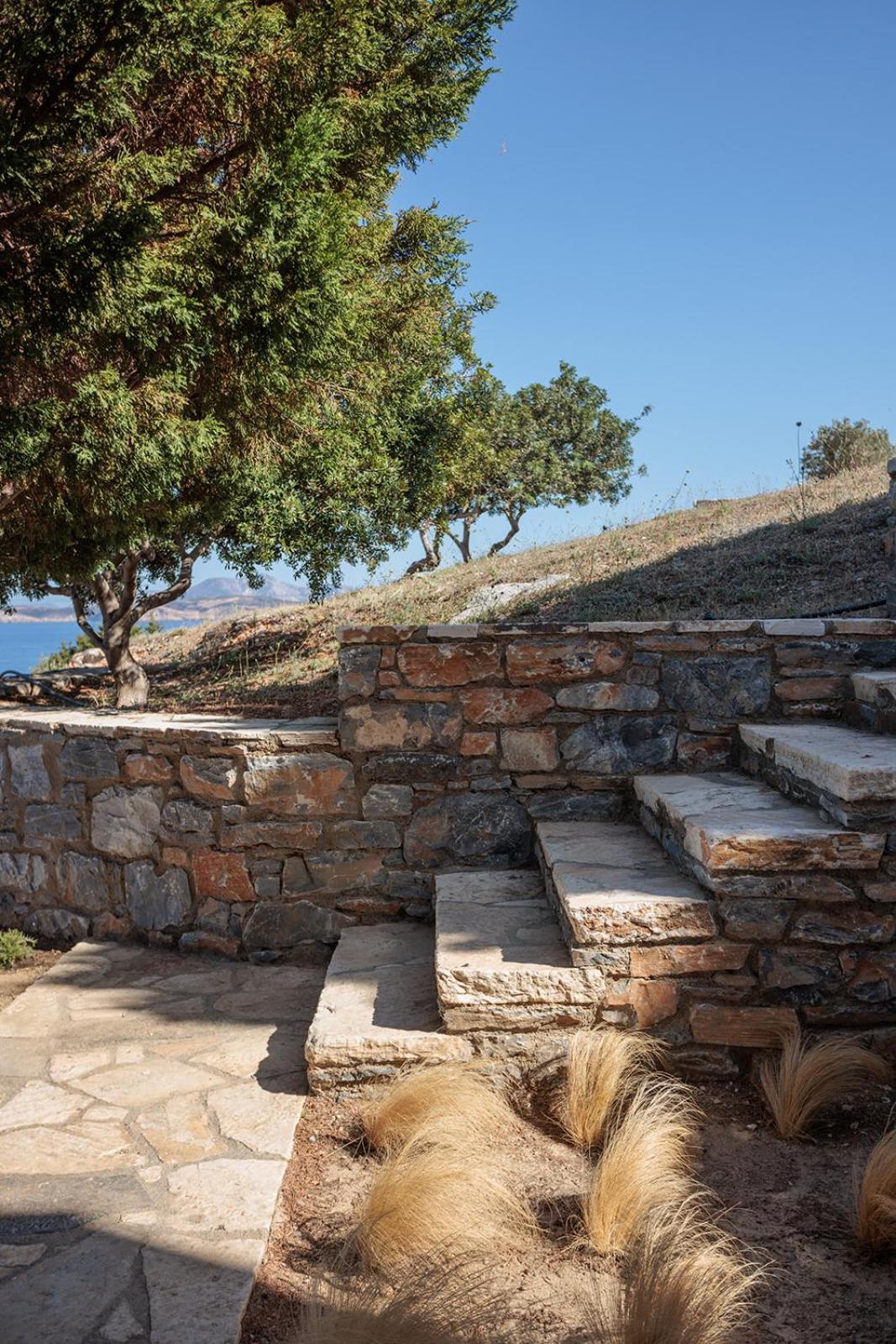 Evdokia - Luxury Olive Yard With Aegean View * Moutsouna