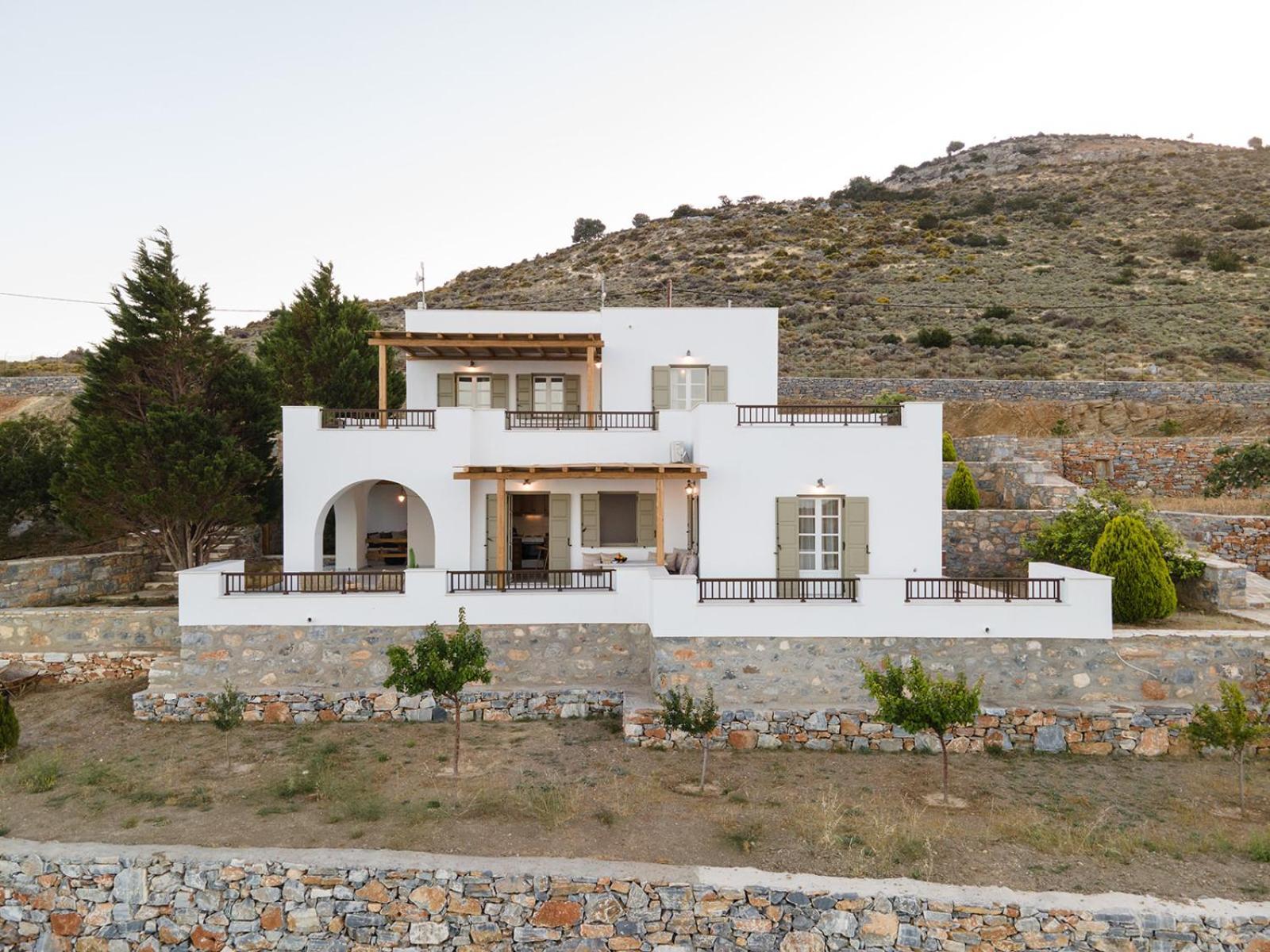 Evdokia - Luxury Olive Yard With Aegean View Moutsouna