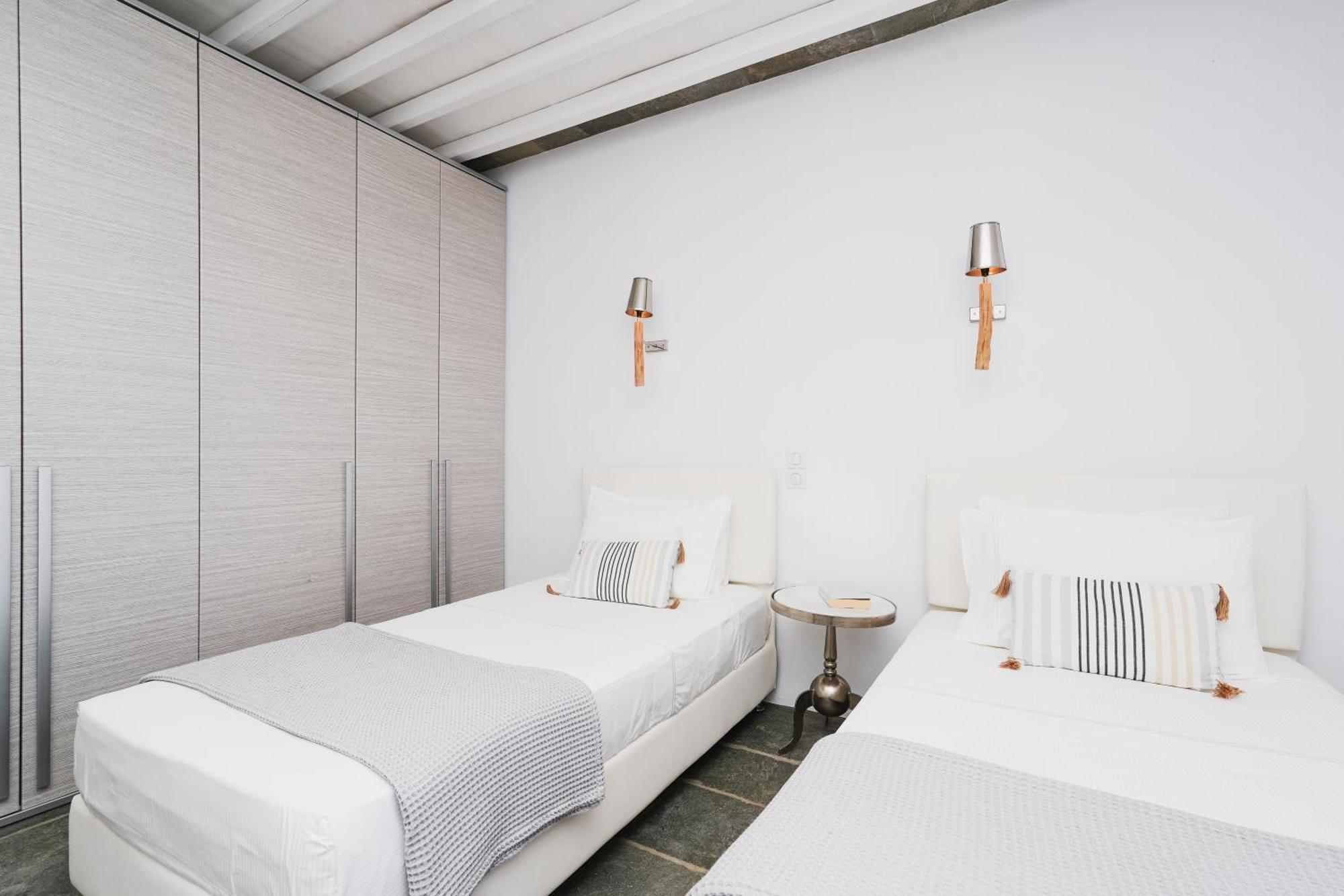 Villa Arades Sifnos With Private Pool