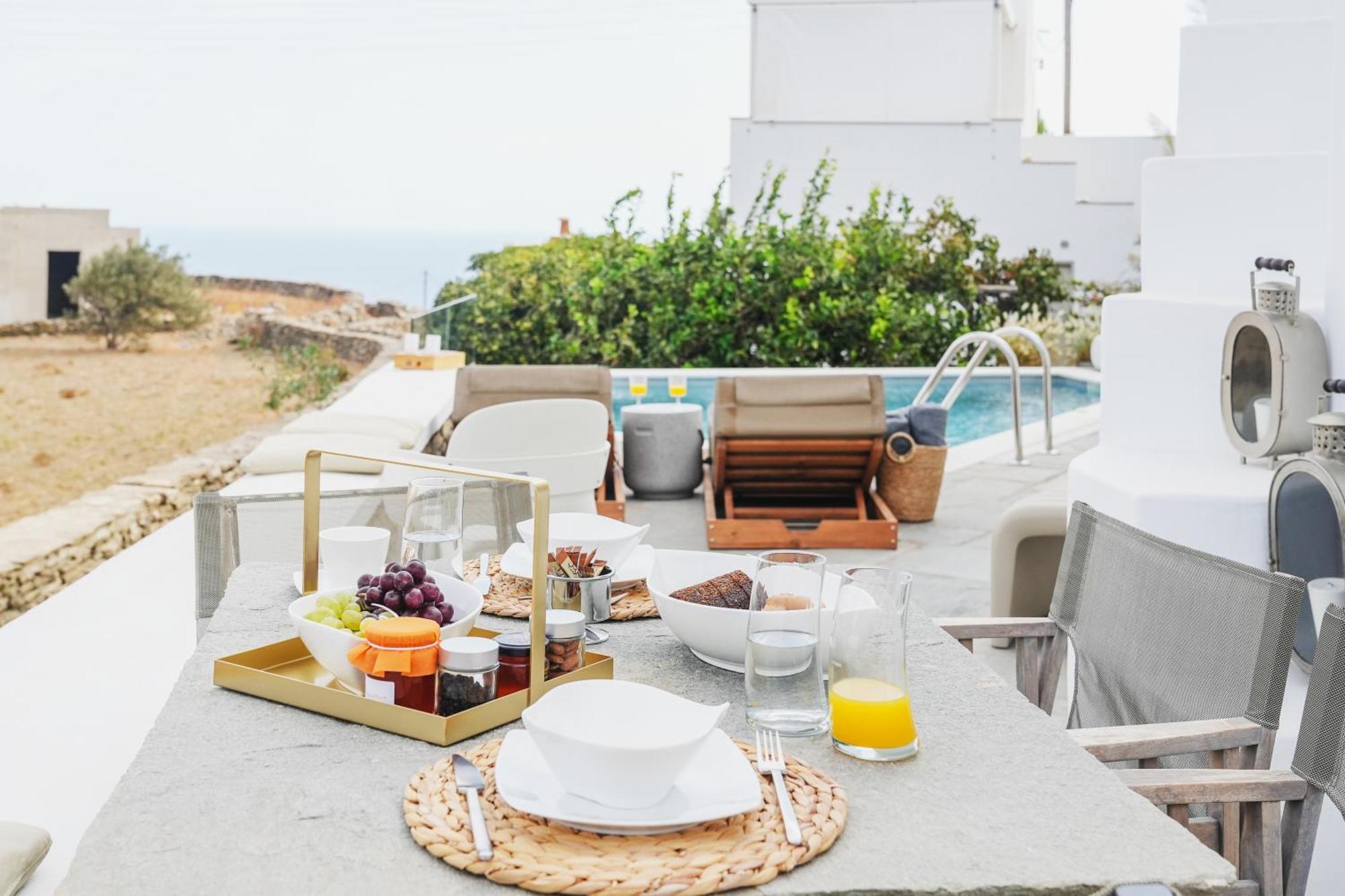 Villa Arades Sifnos With Private Pool