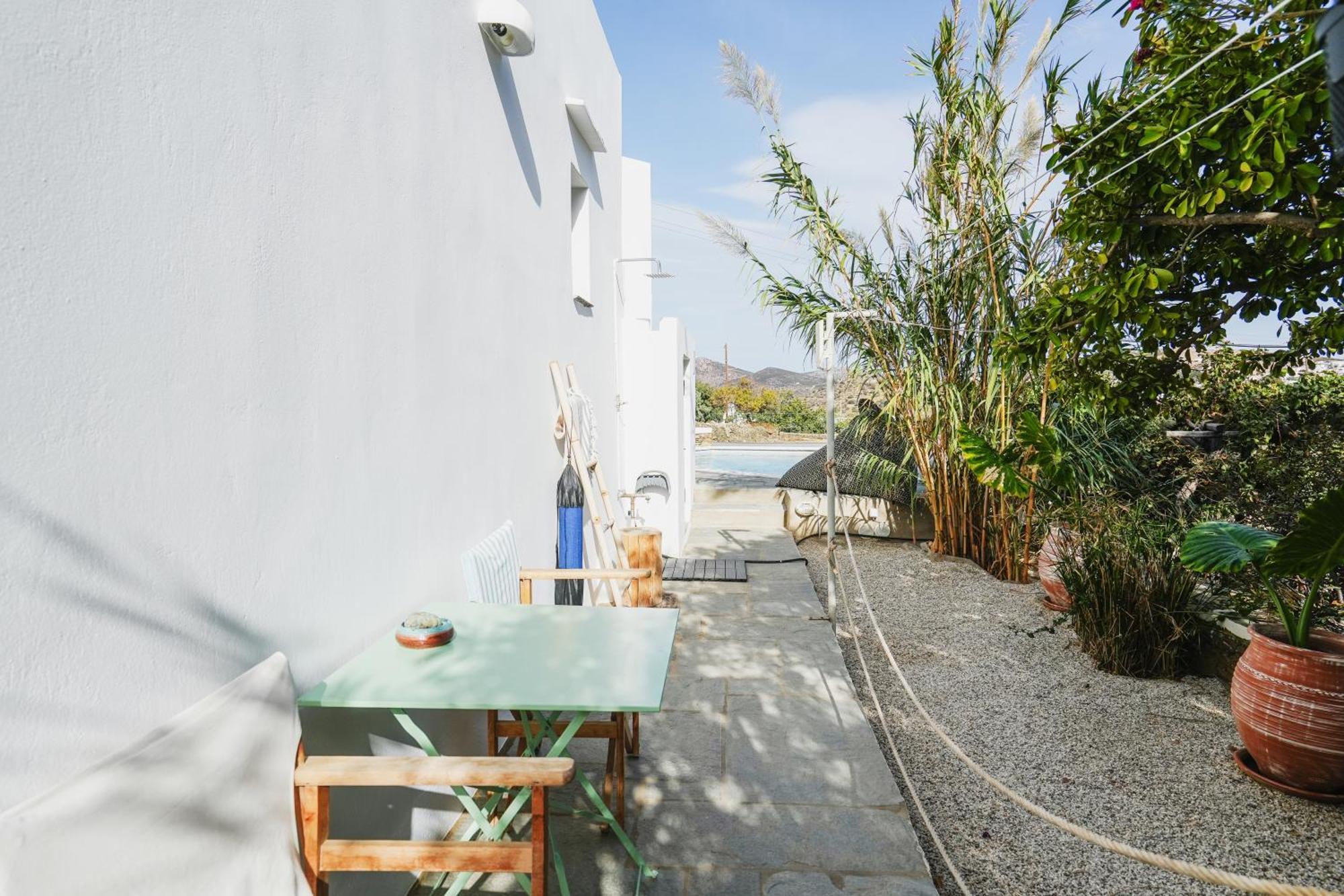 Arades Sifnos With Private Pool Villa *