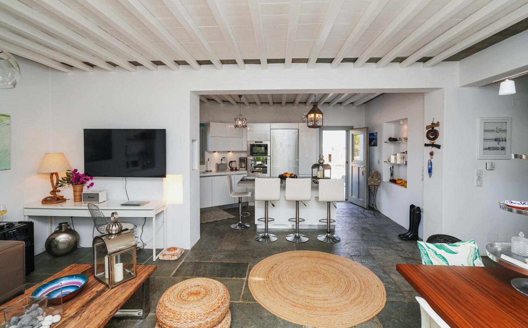 Arades Sifnos With Private Pool