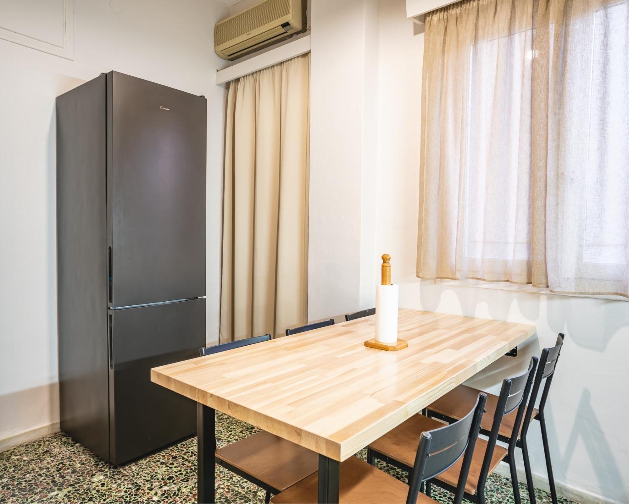 Apartment 105 Sq.m. Near Center *