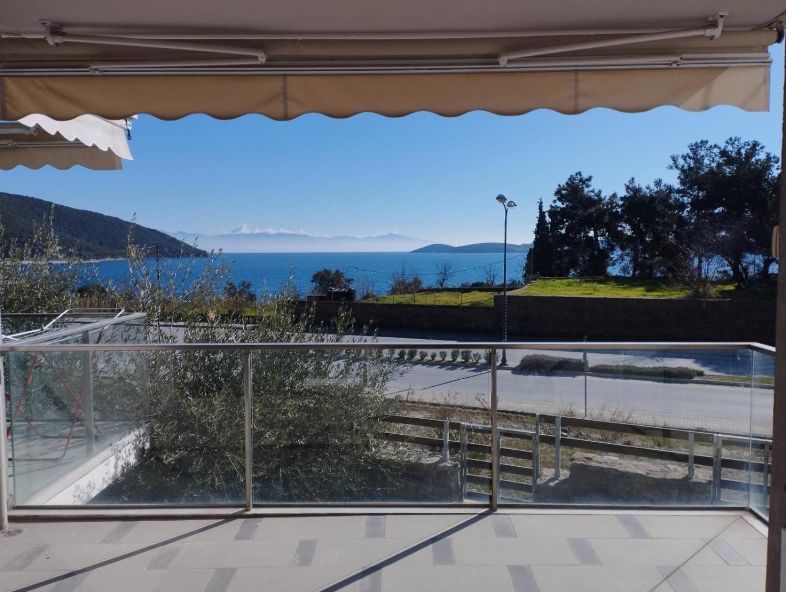 Peramos View Luxury Maisonette Nea Peramos (Macedonia)