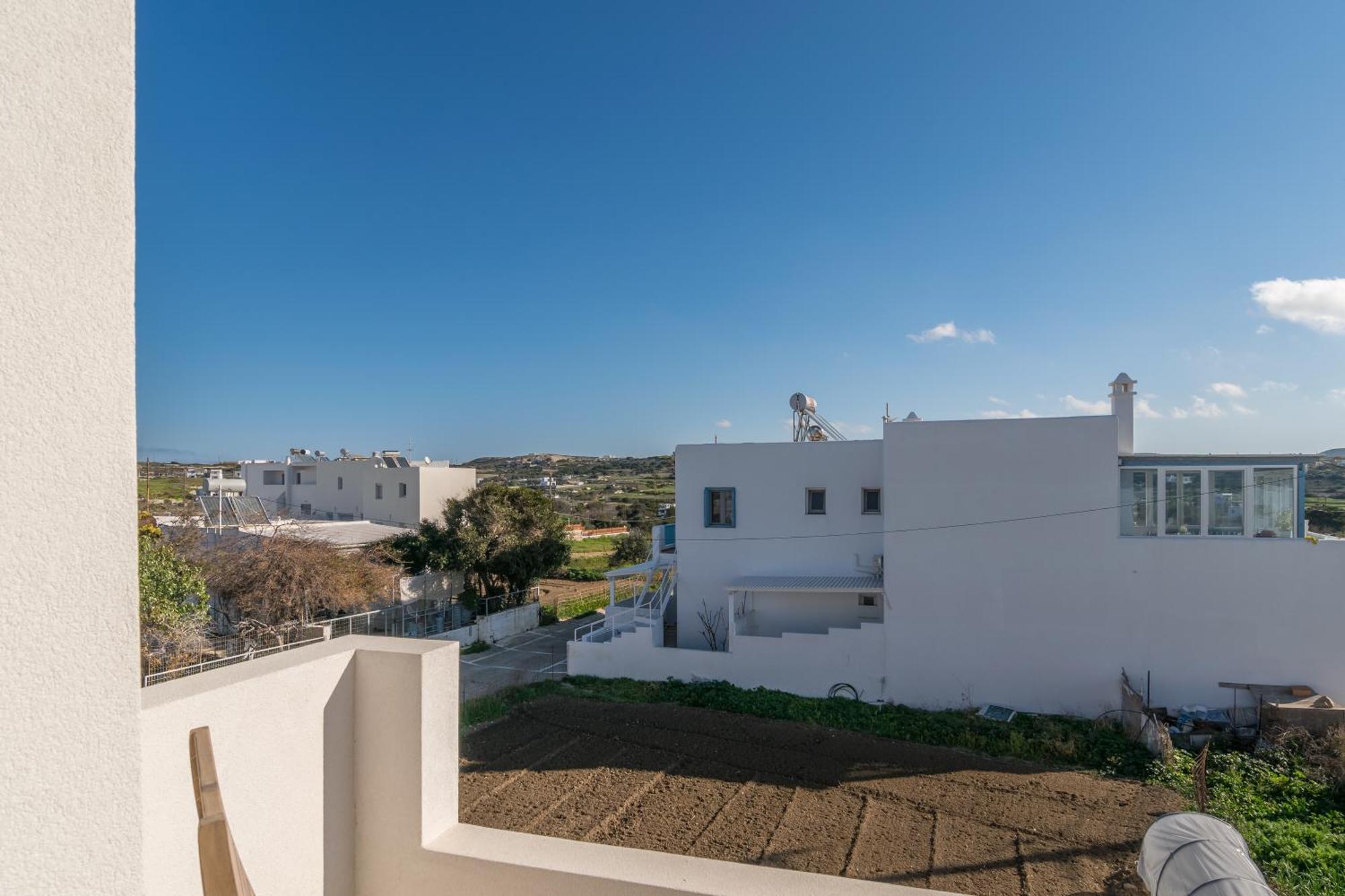 Hotel Afroessa Milos *