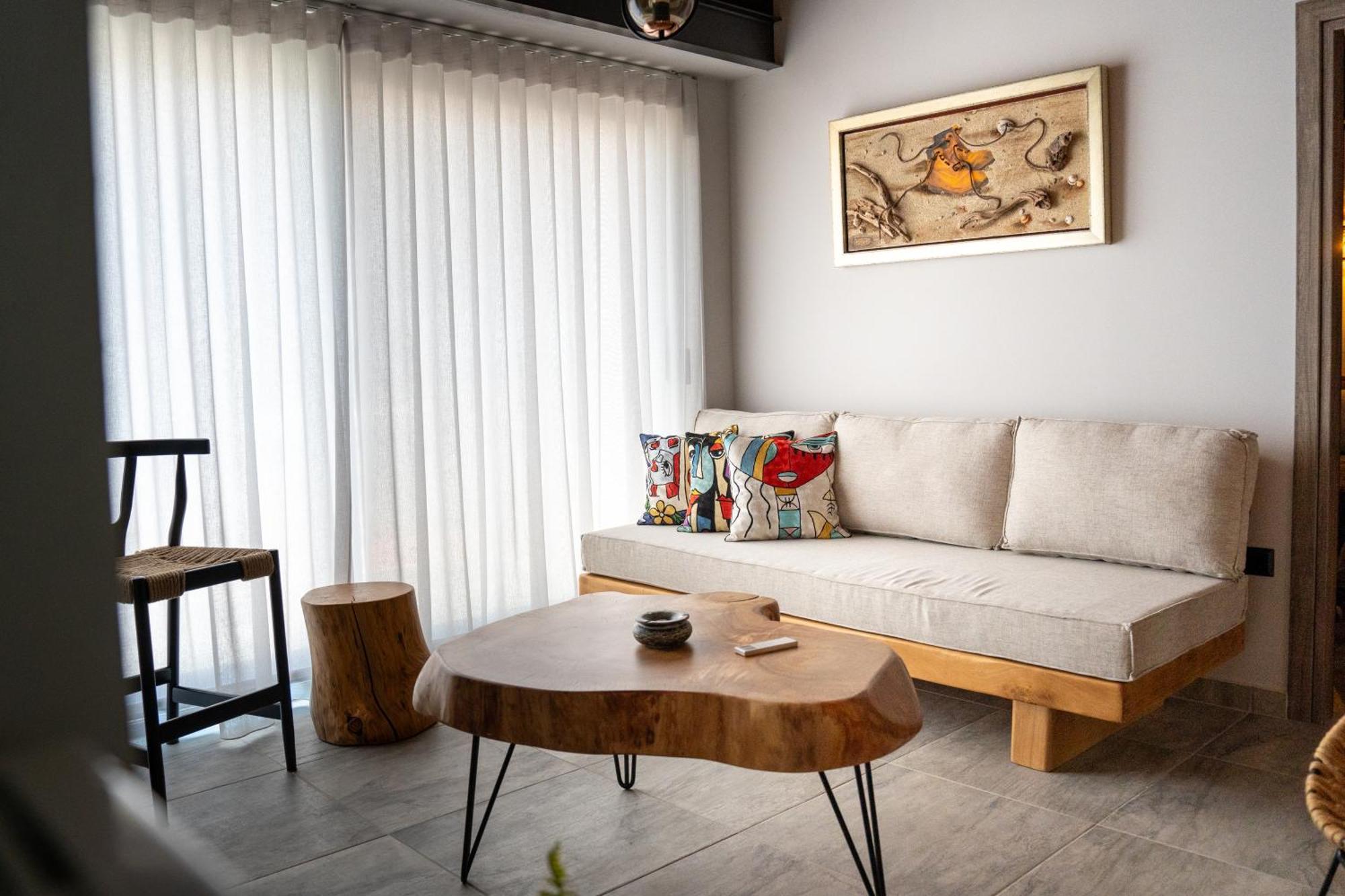 Apartment Argus By Alexandros