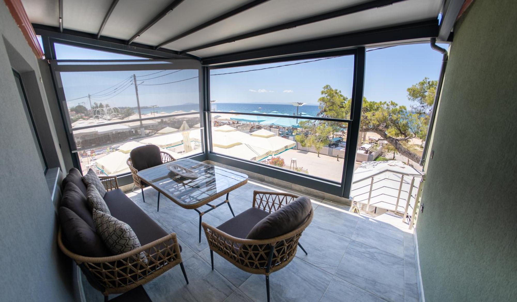Argus By Alexandros Apartment