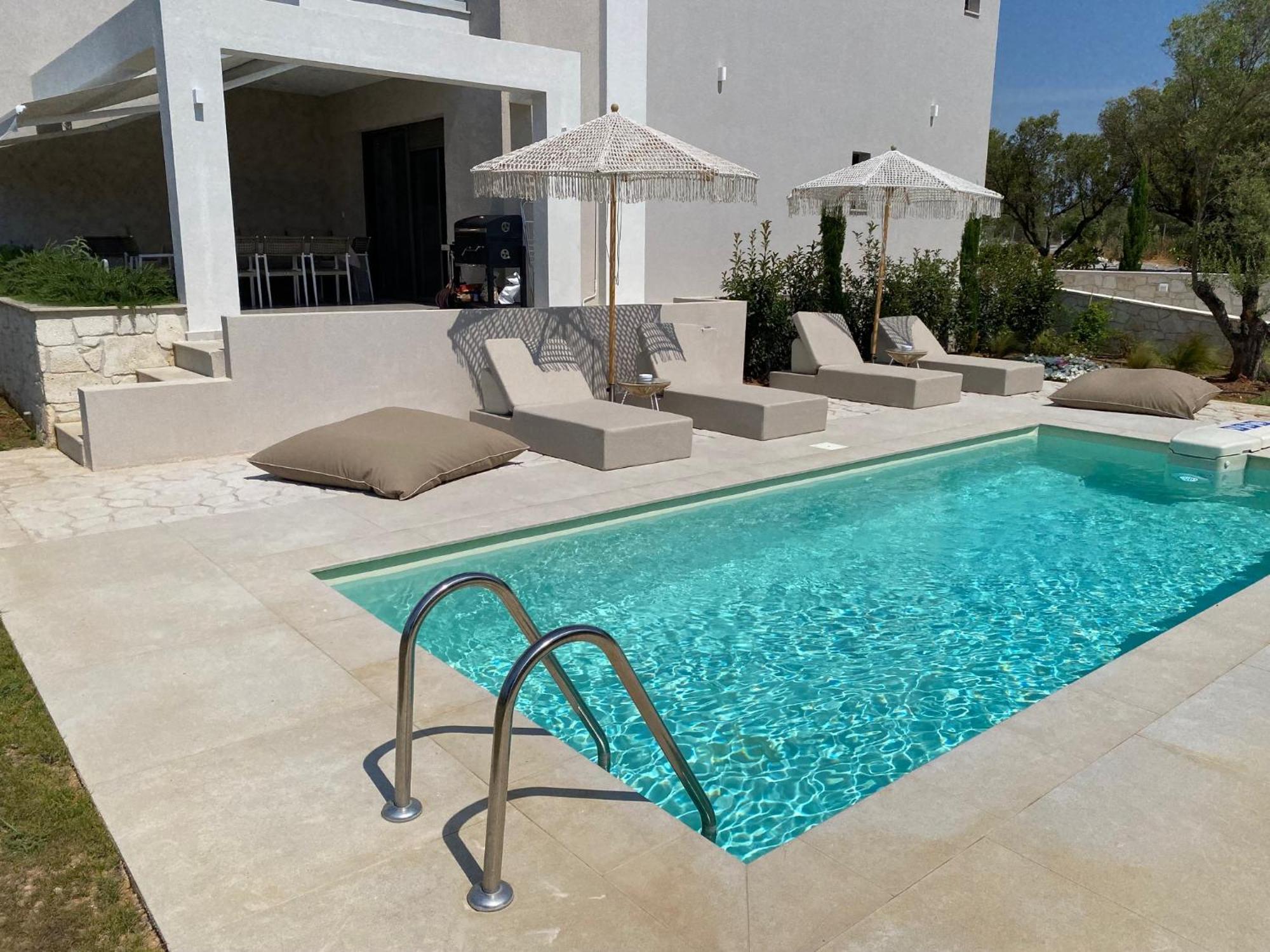 Elia Mare Luxury Holiday home