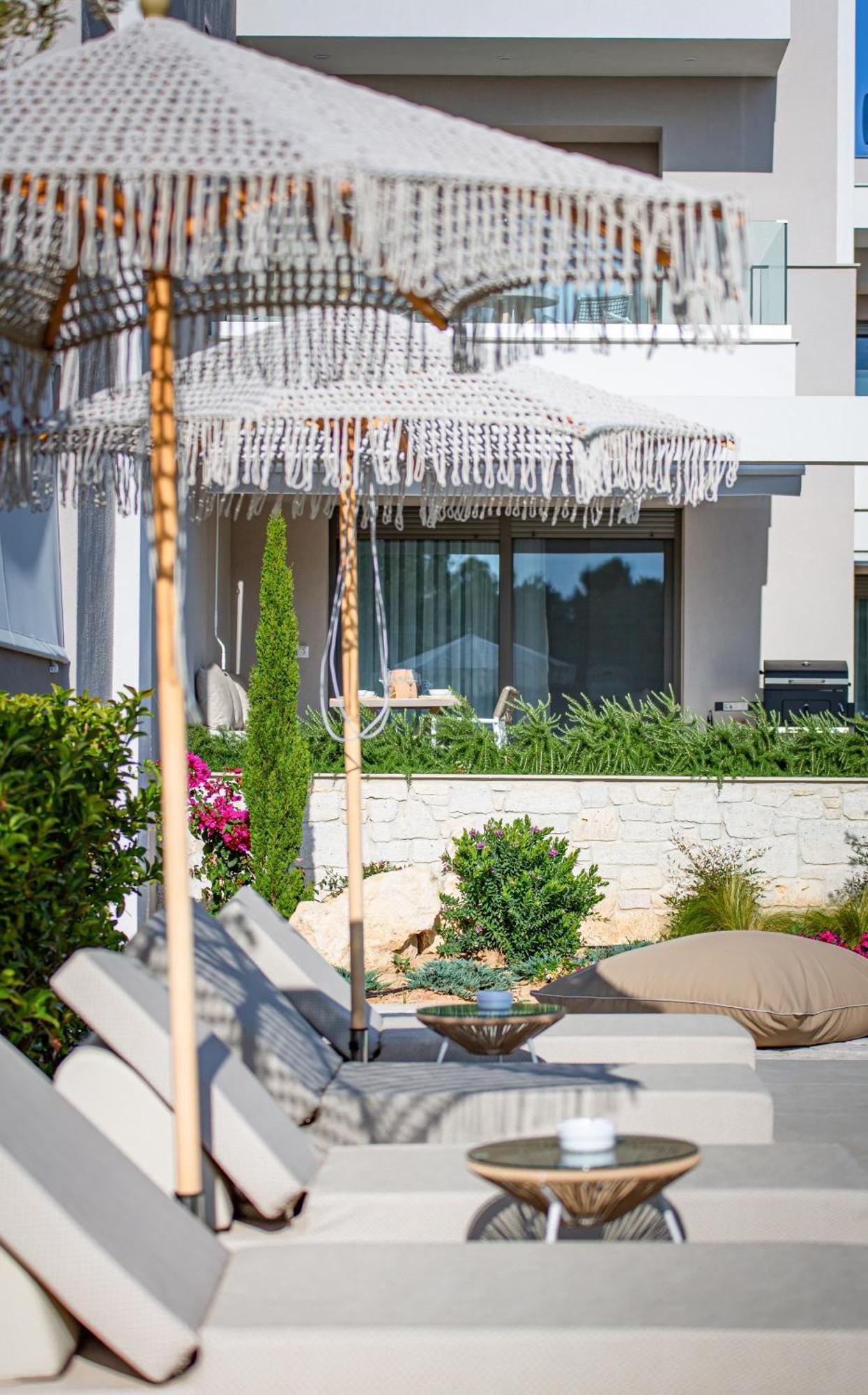 Elia Mare Luxury Holiday home *