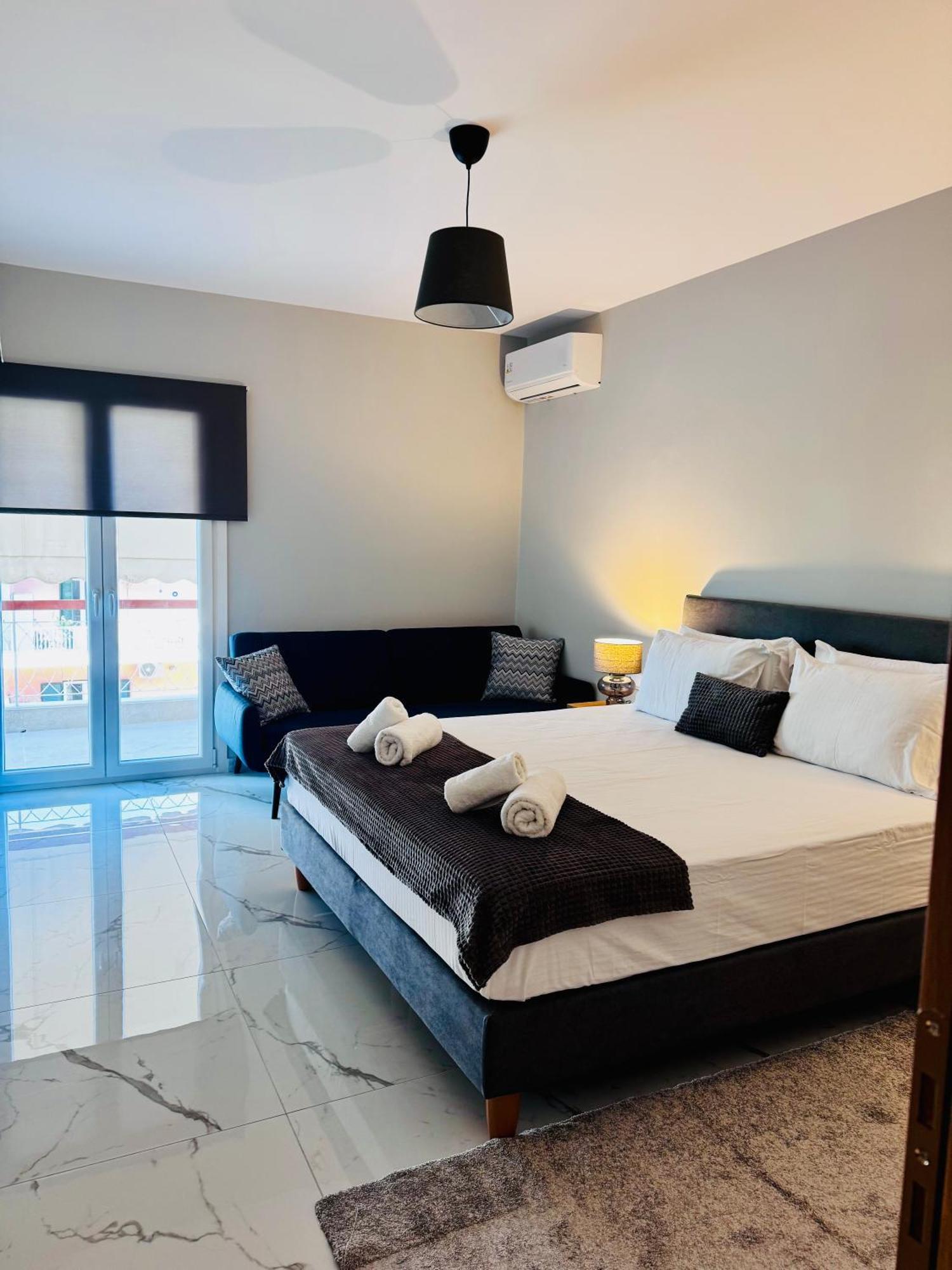 Maestro Apartment *