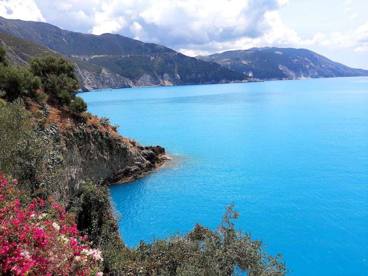 Cavos - Loft In Assos With Amazing View Apartment