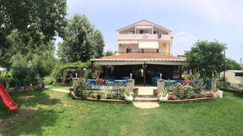Aparthotel Aggelos
