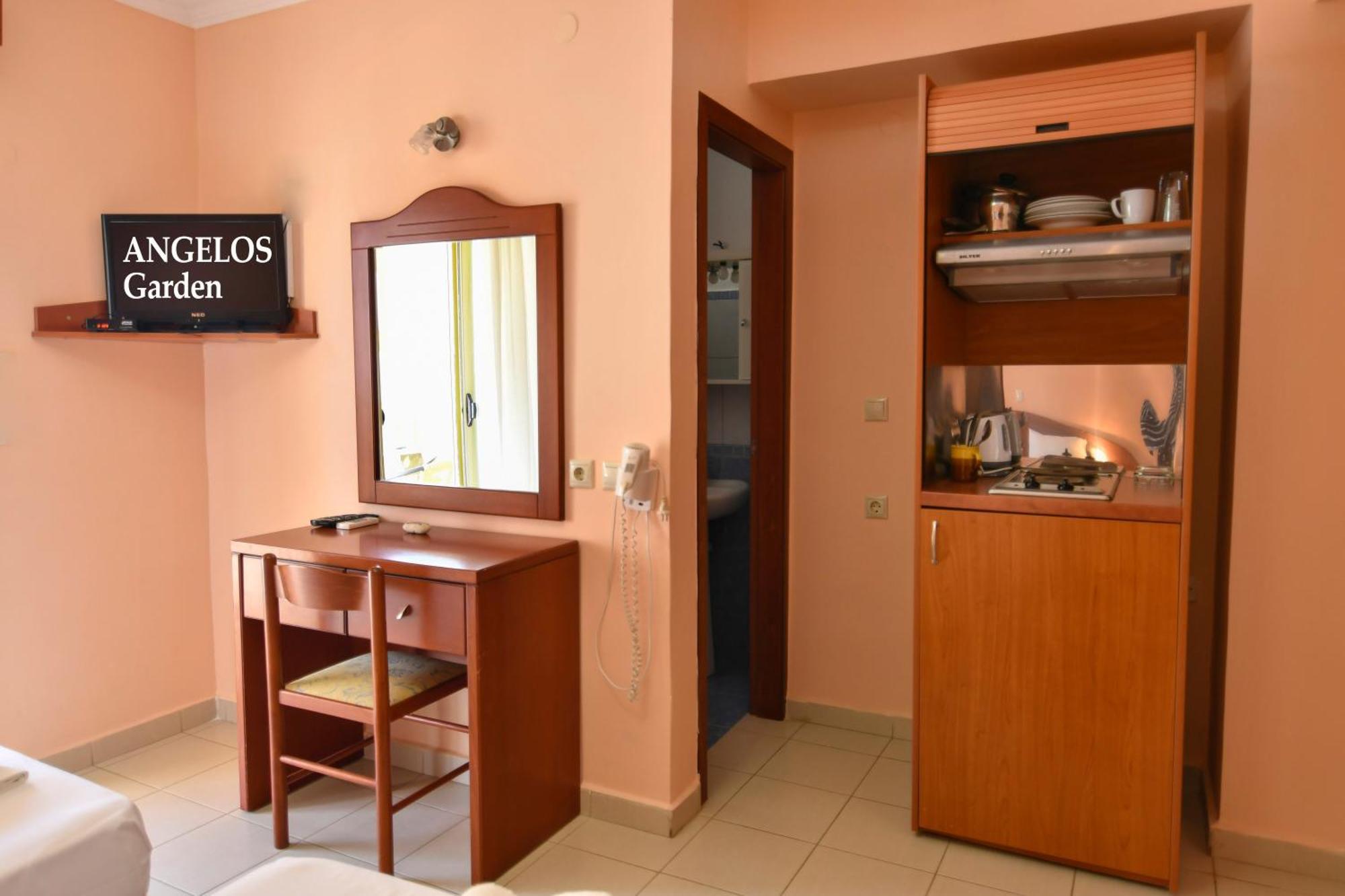 Aggelos Aparthotel Toroni