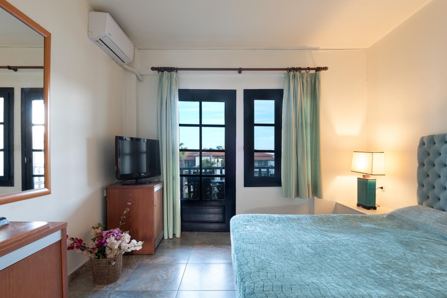 Assa Maris Resort Pyrgadikia