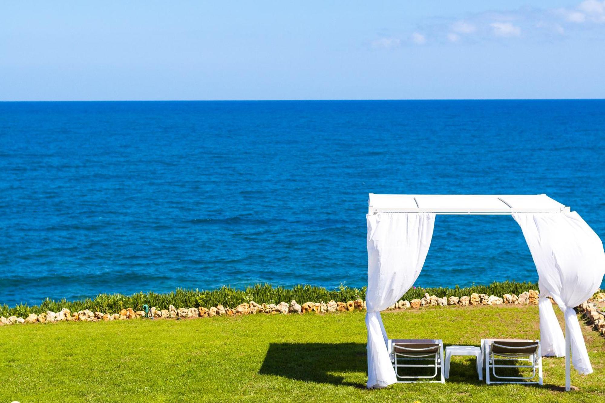 Lovely Seaside Apartments, Walking Distance To The & Amenities! * Panormos (Crete)