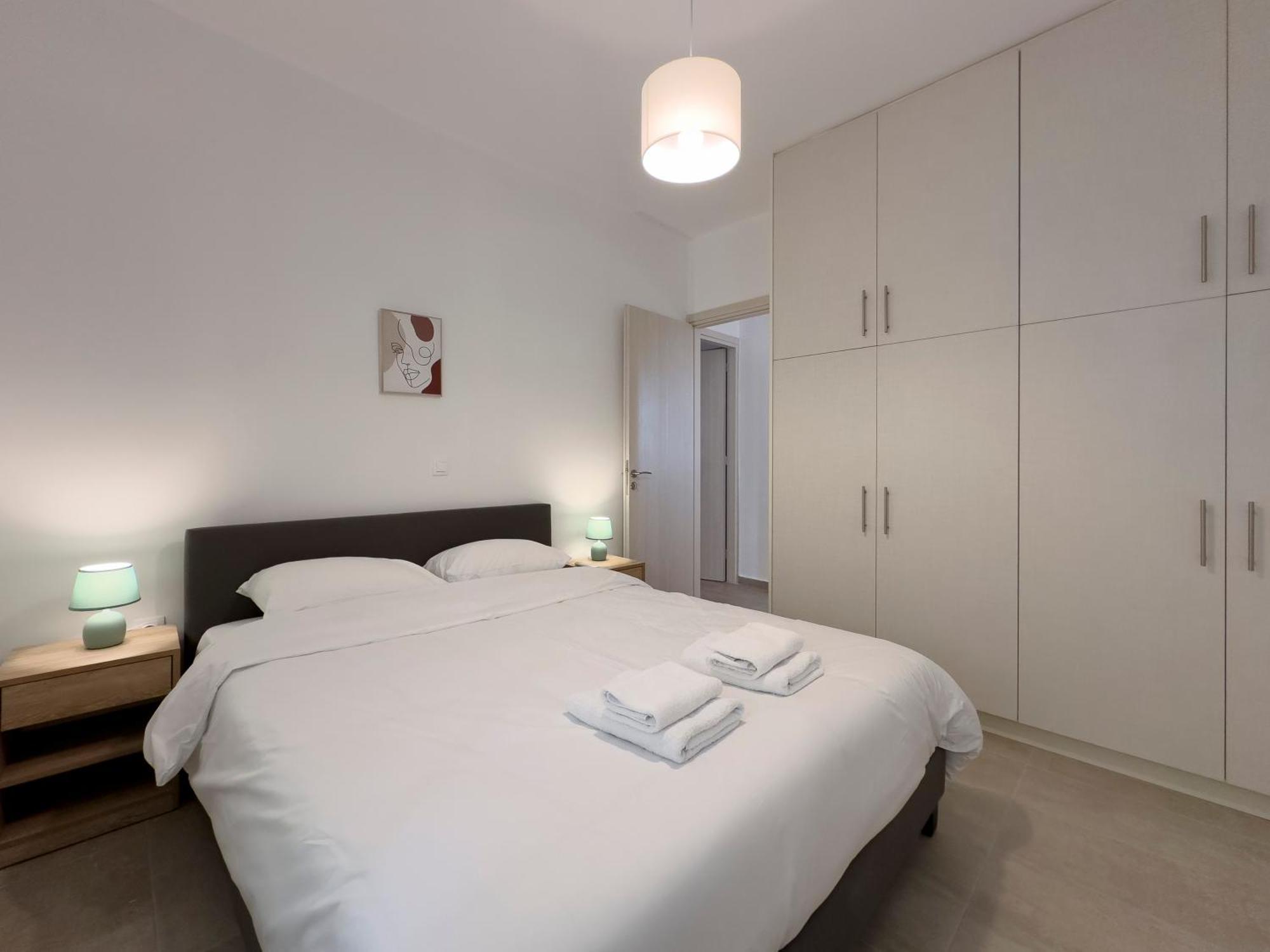 Apartment Tompazi Modern With Amazing View In Alimos