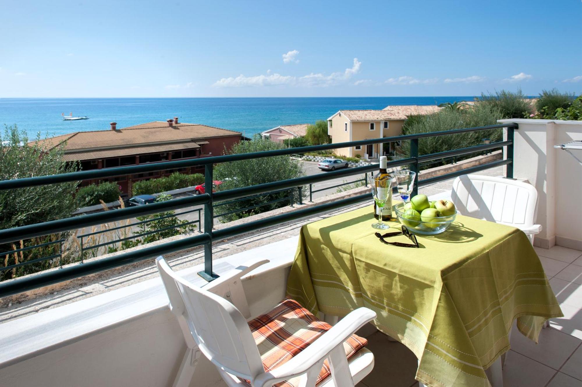 Sea View *