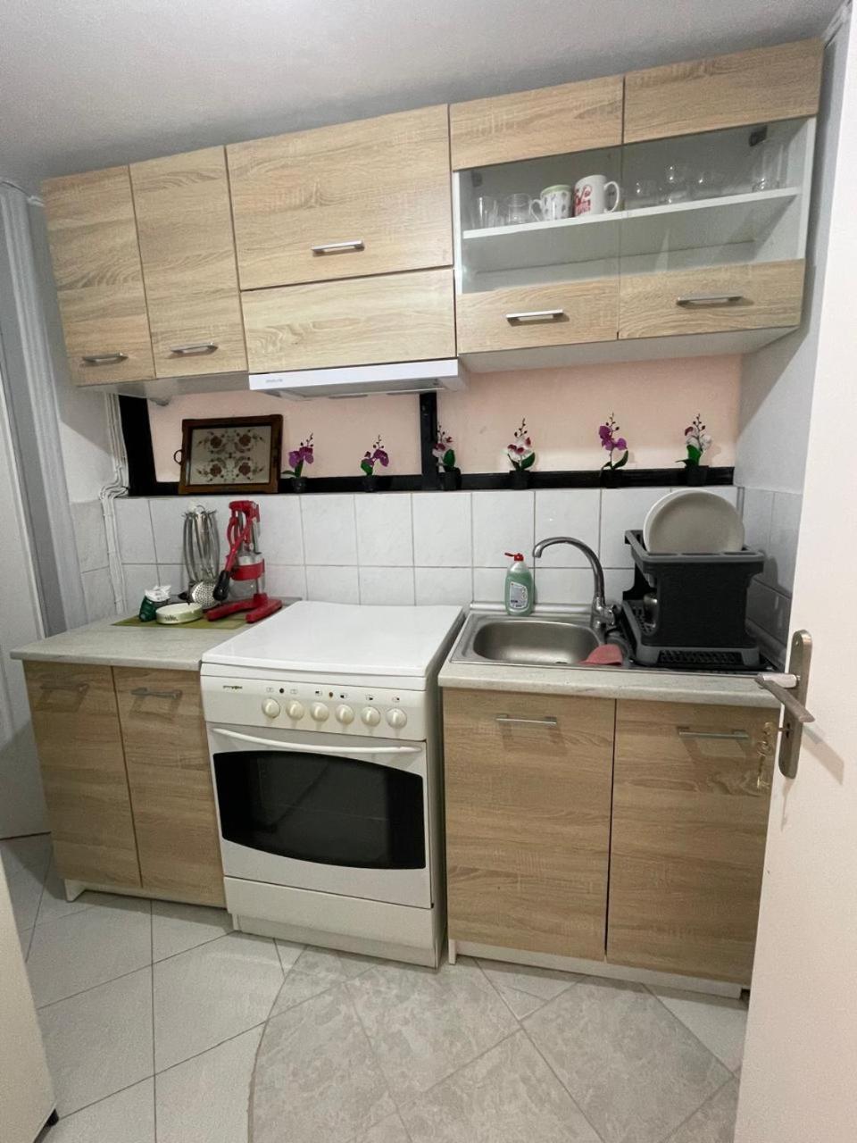 Sea Breeze Apartment