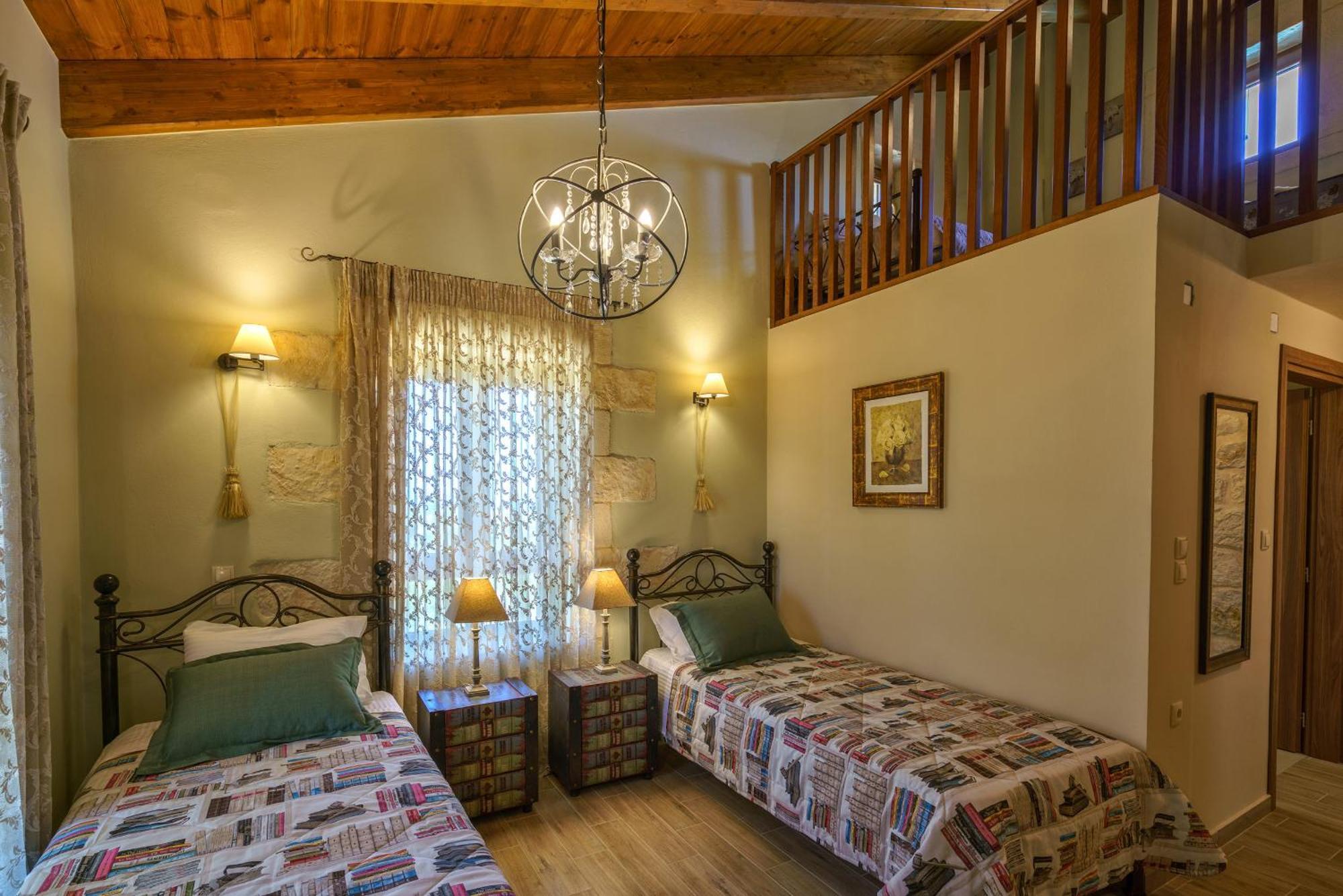 A Stonebuilt Fortress With Breathtaking Seaviews! Villa Asterion