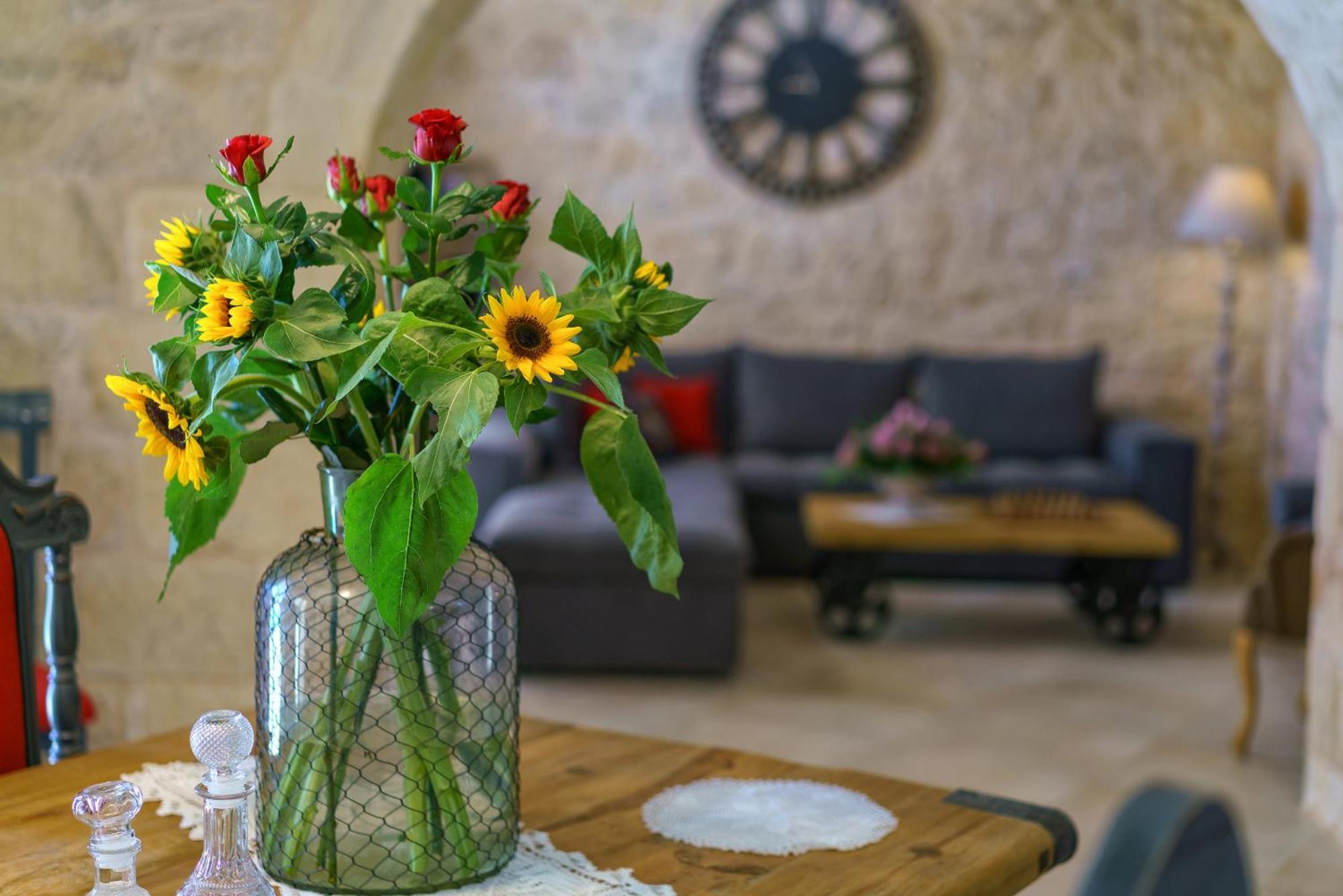 A Stonebuilt Fortress With Breathtaking Seaviews! *