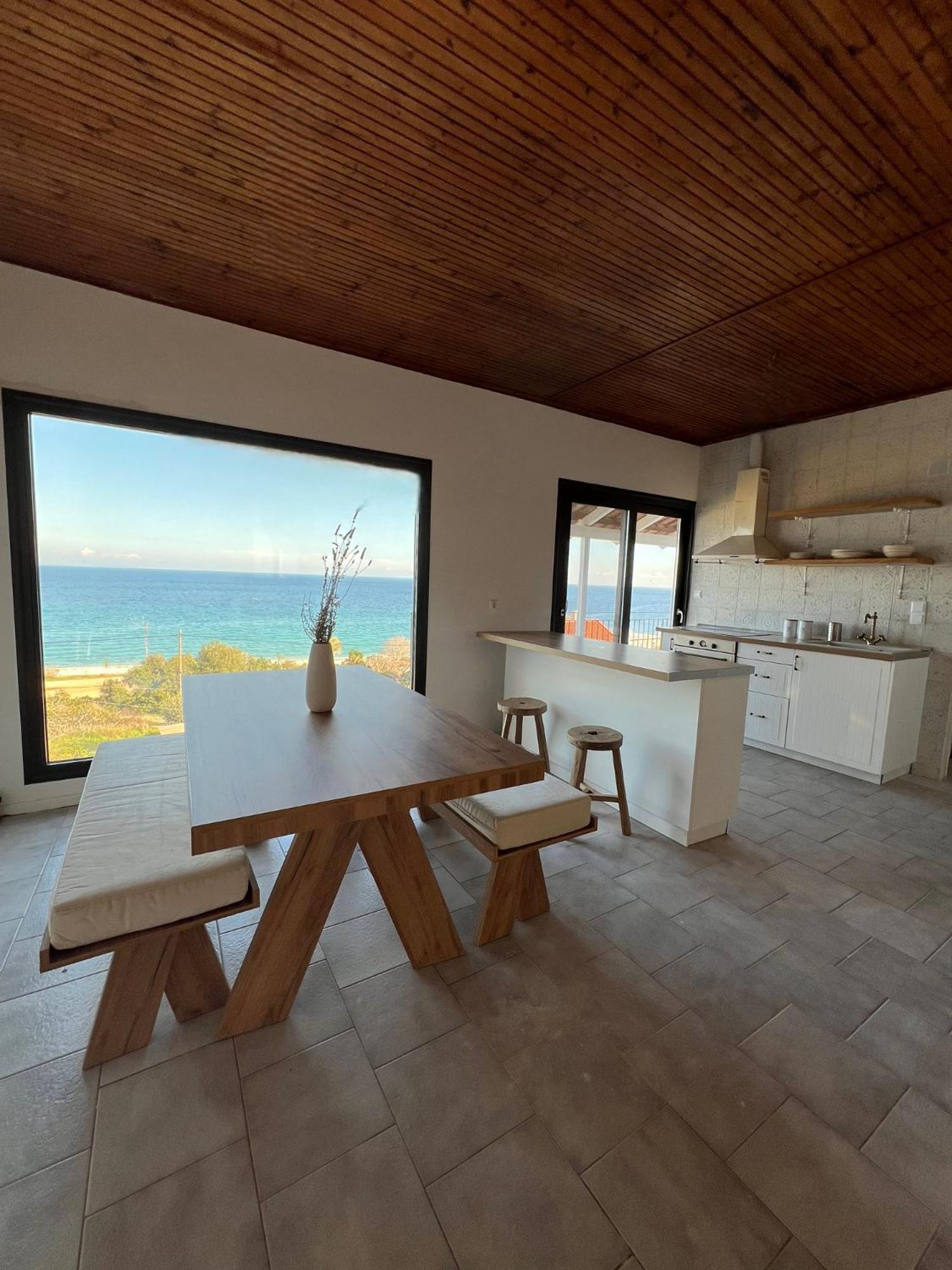 Shades Of View Apartment
