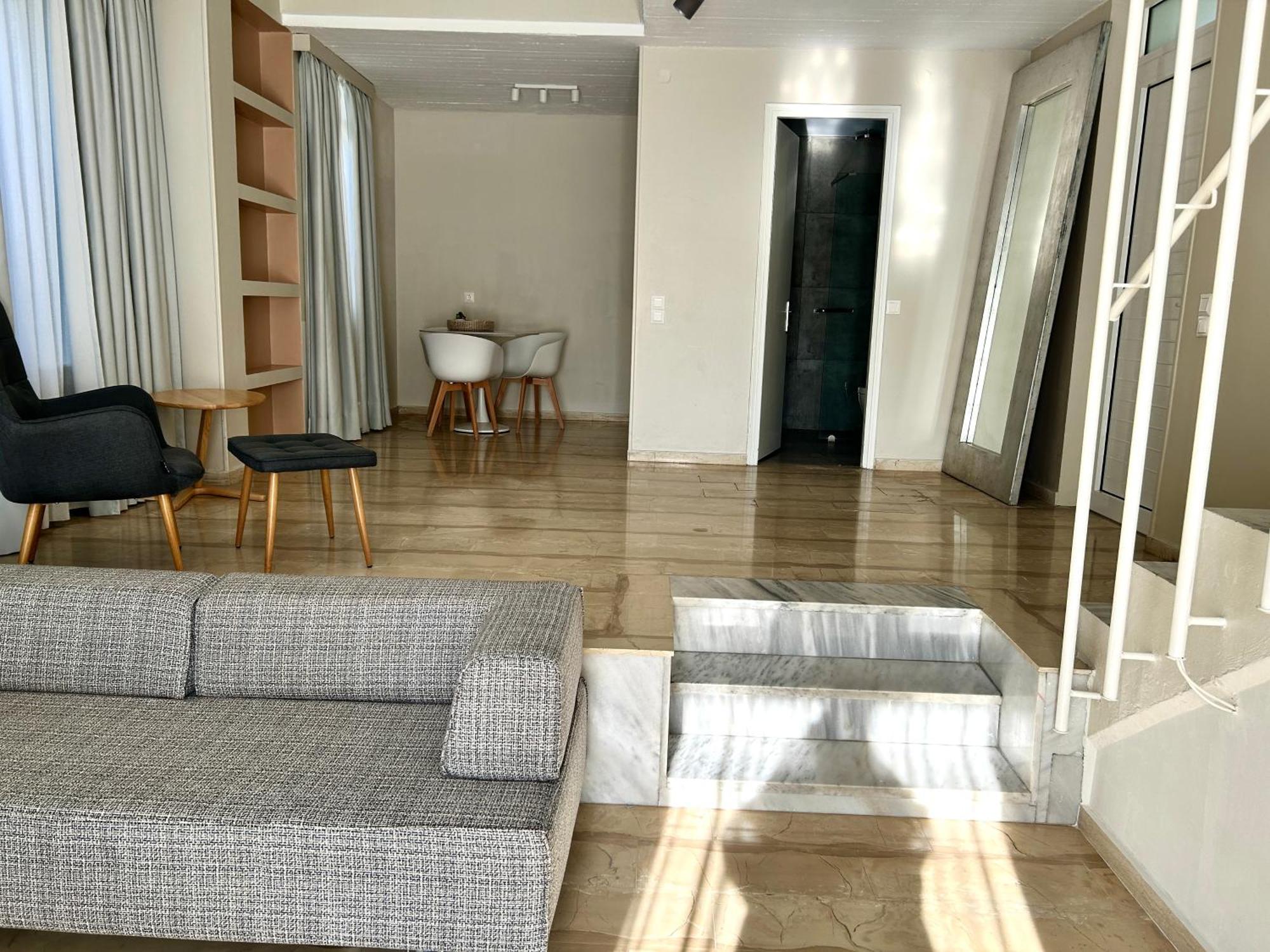 Aparthotel The Loriet 4*