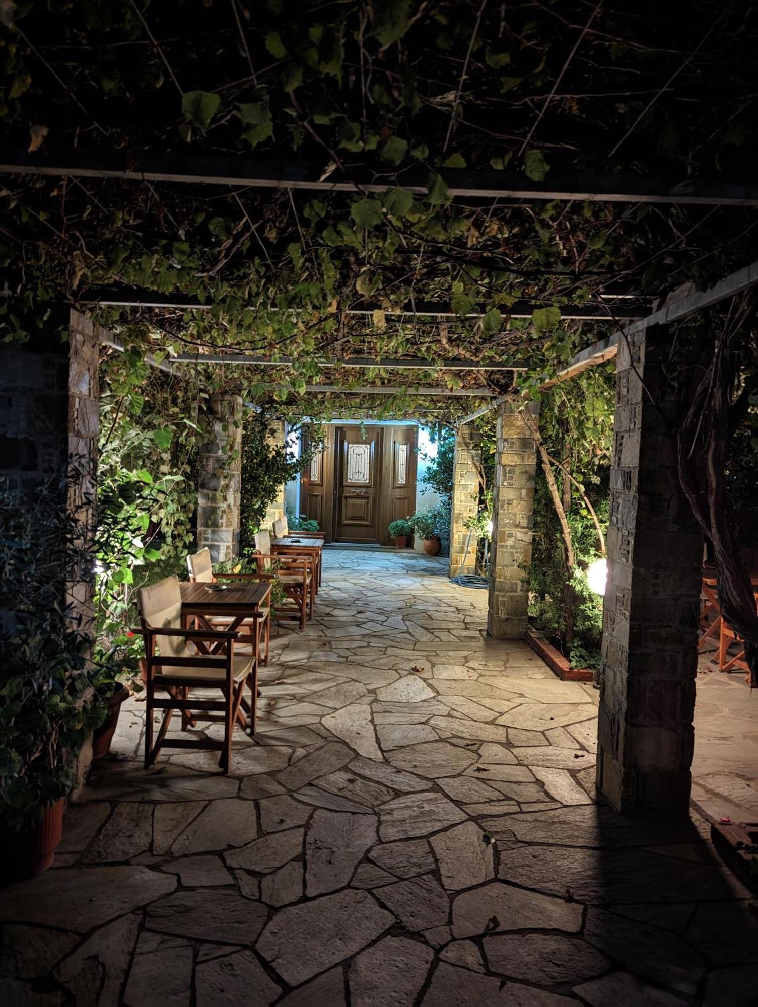 Guesthouse Christos