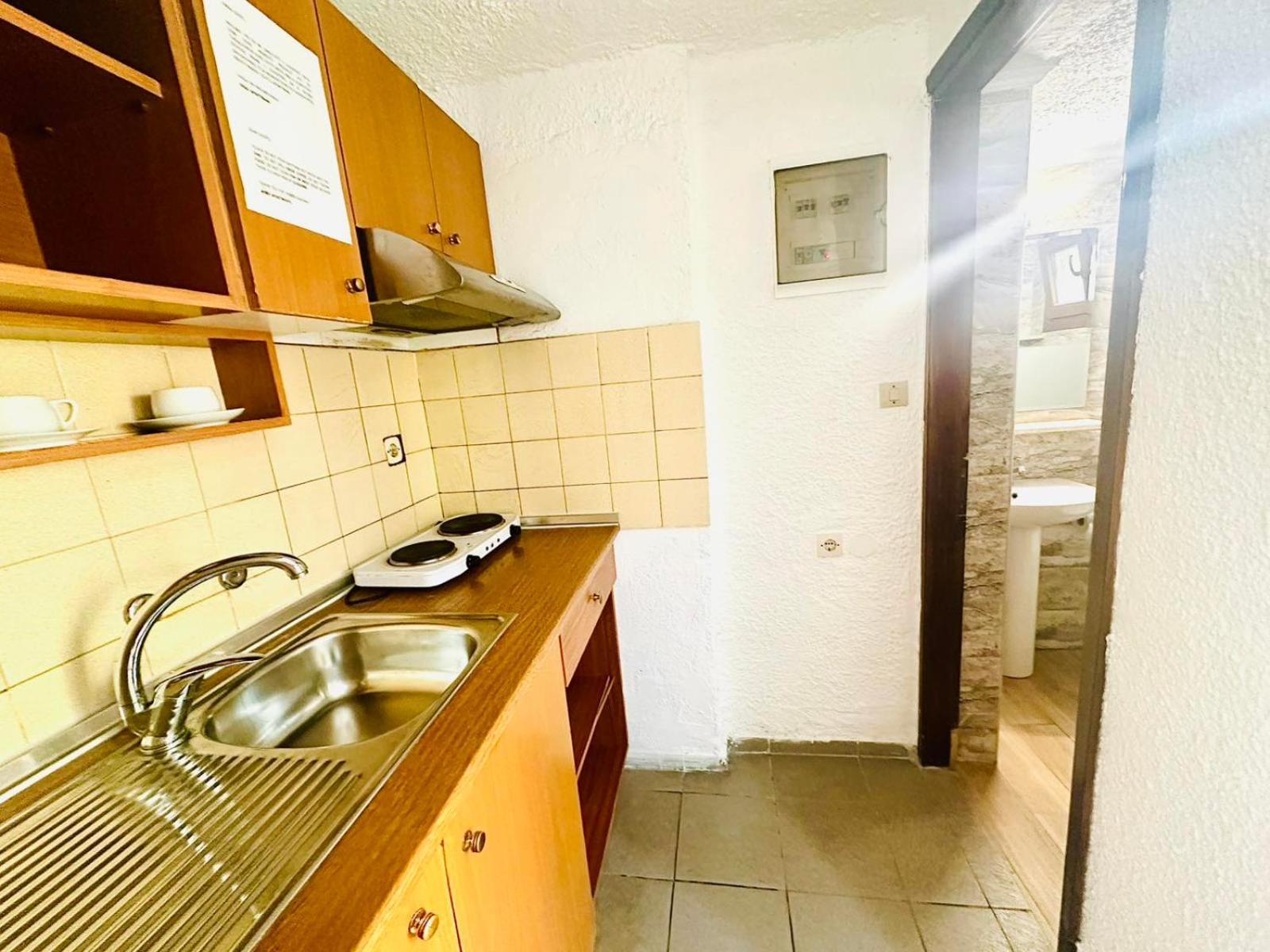 Argo Apartment