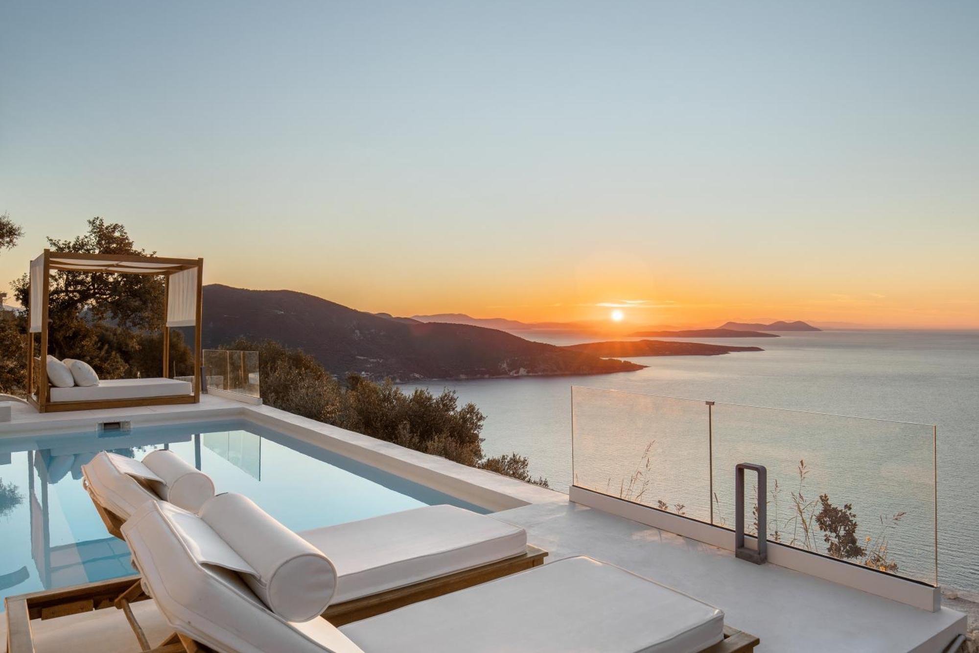 Urania Luxury Rhea Villa Pondi