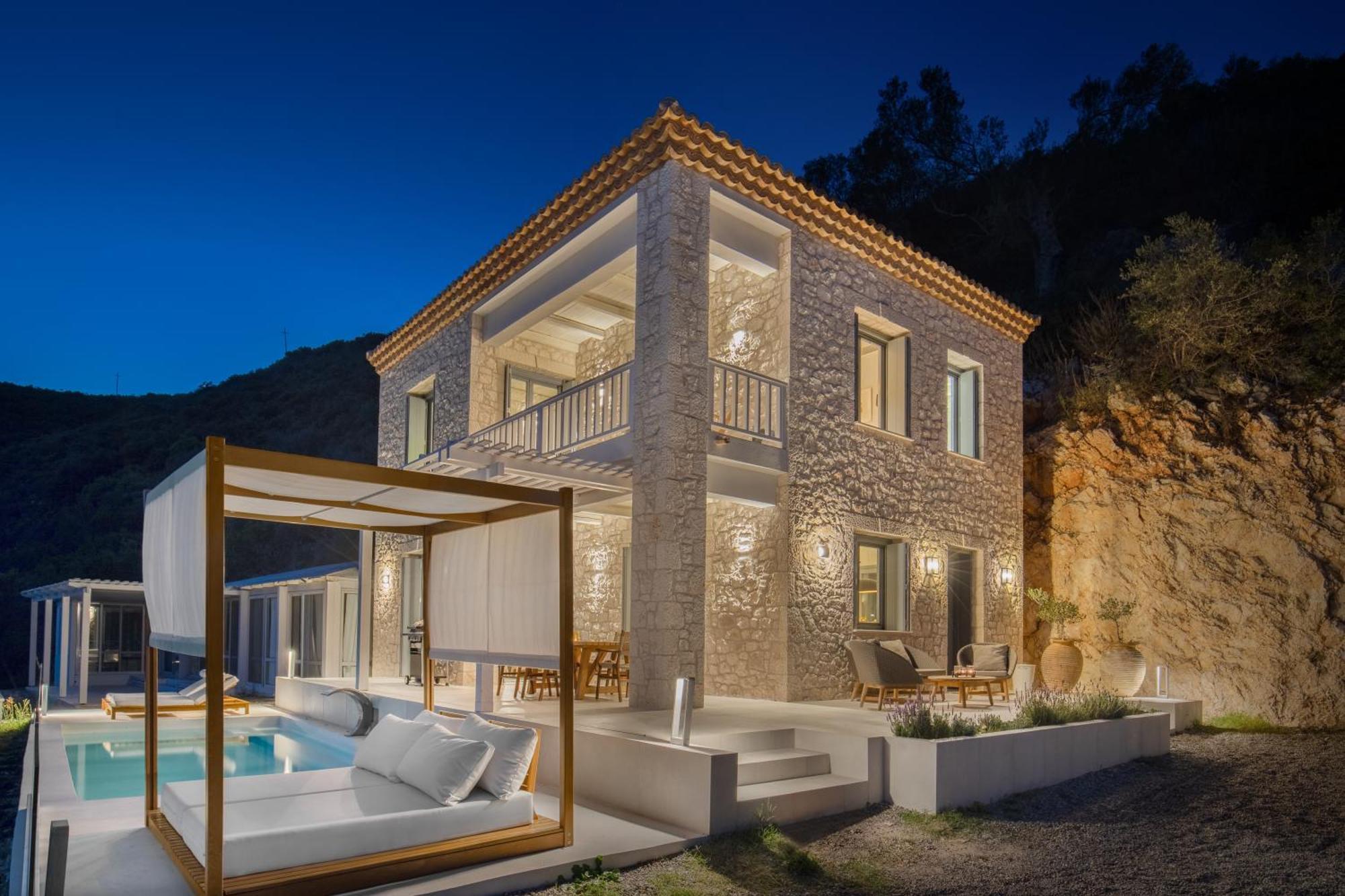 Villa Urania Luxury Rhea Pondi