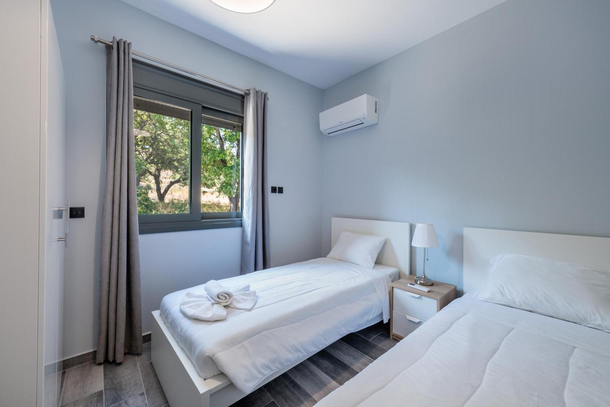 Iliada Luxury Sea View Apartment *