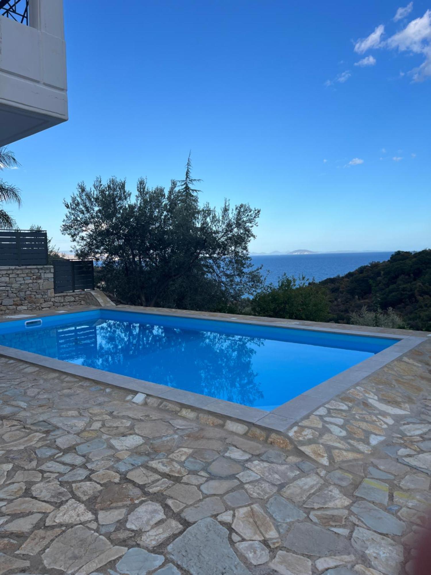 Ozzy, Breathtaking Sea View, 2 Bedroom, Pool Villa