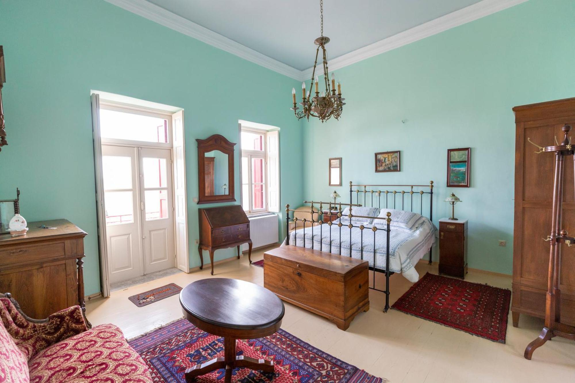 Villa L G K Mansion Est.1920