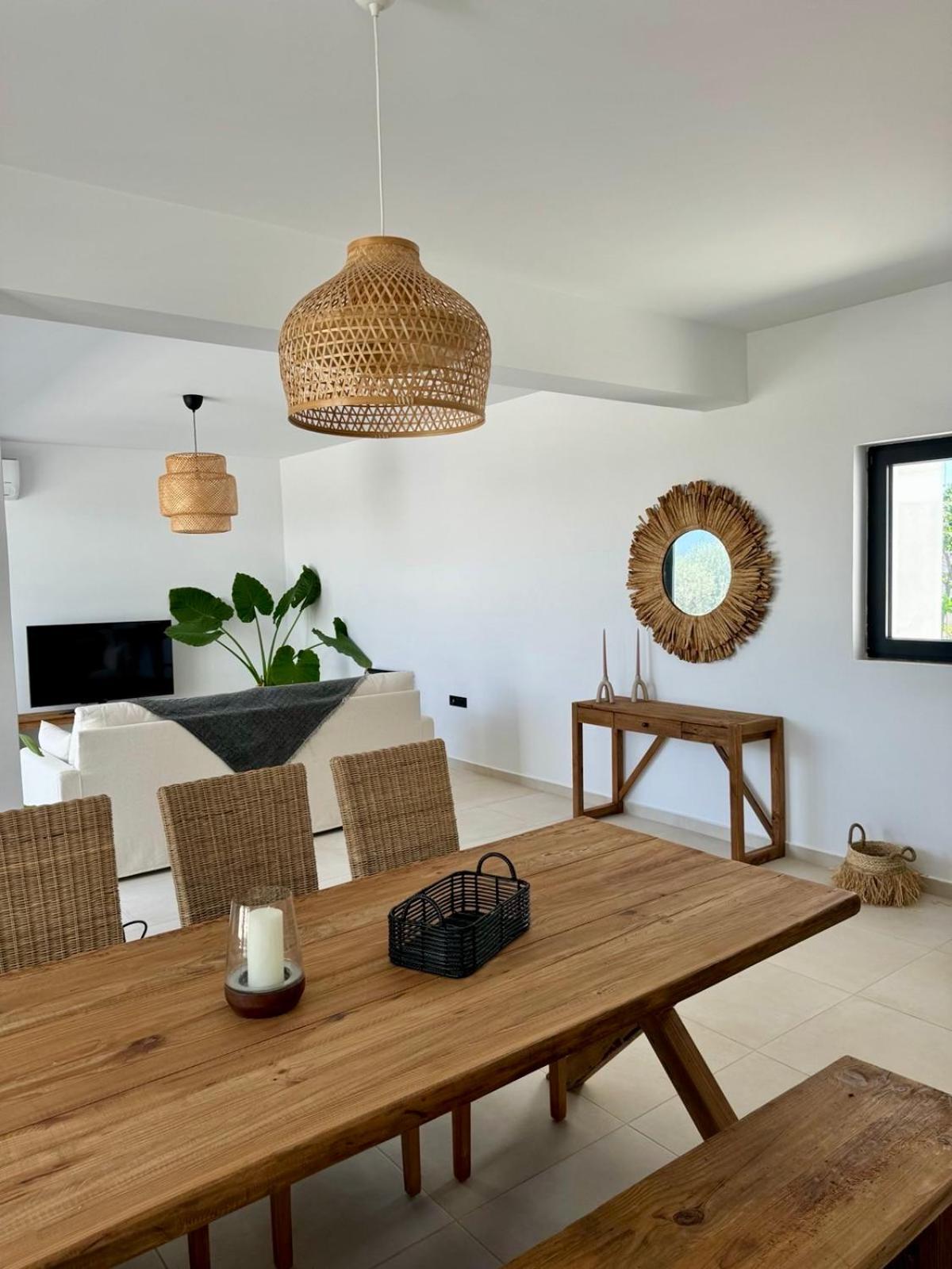 Holiday home Laura Afantou