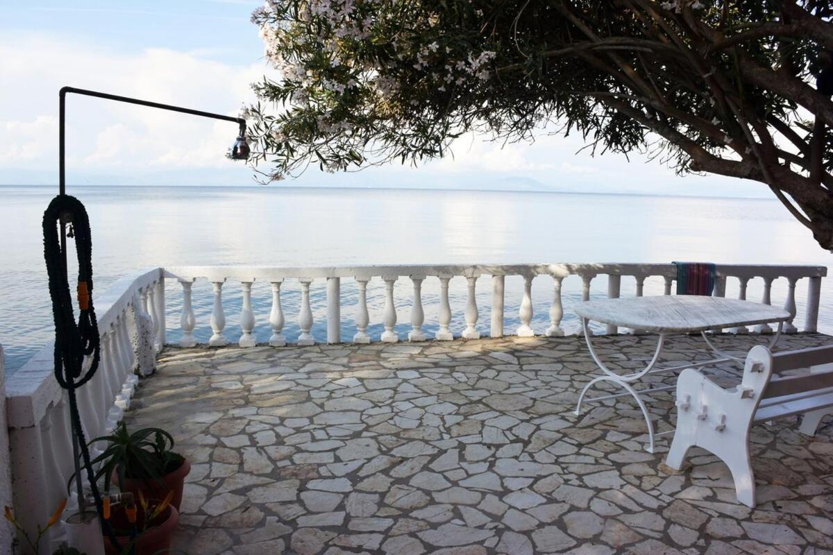 Diana Beachfront Vacation Kato Spilaion
