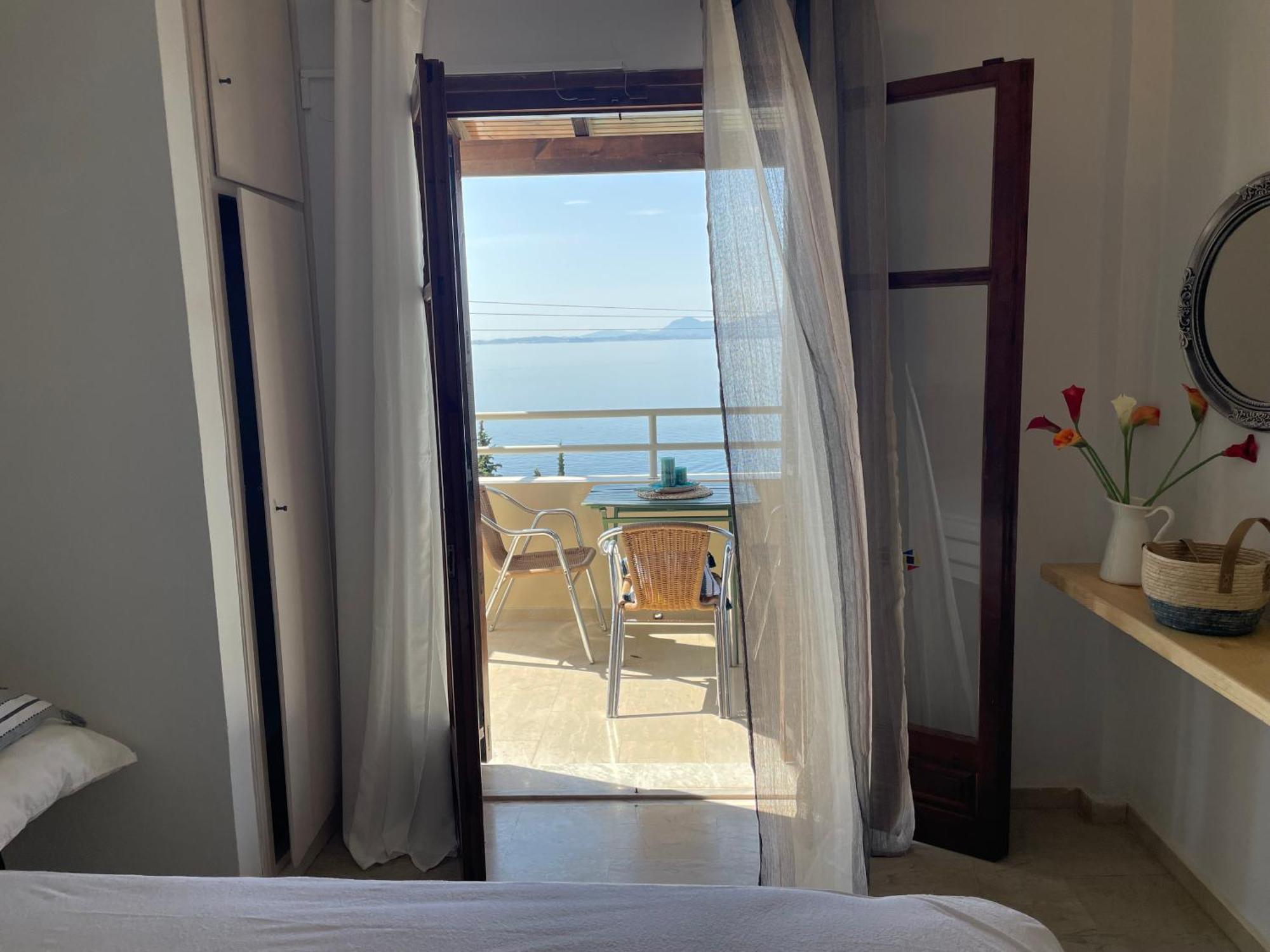 - Sea View Hotel