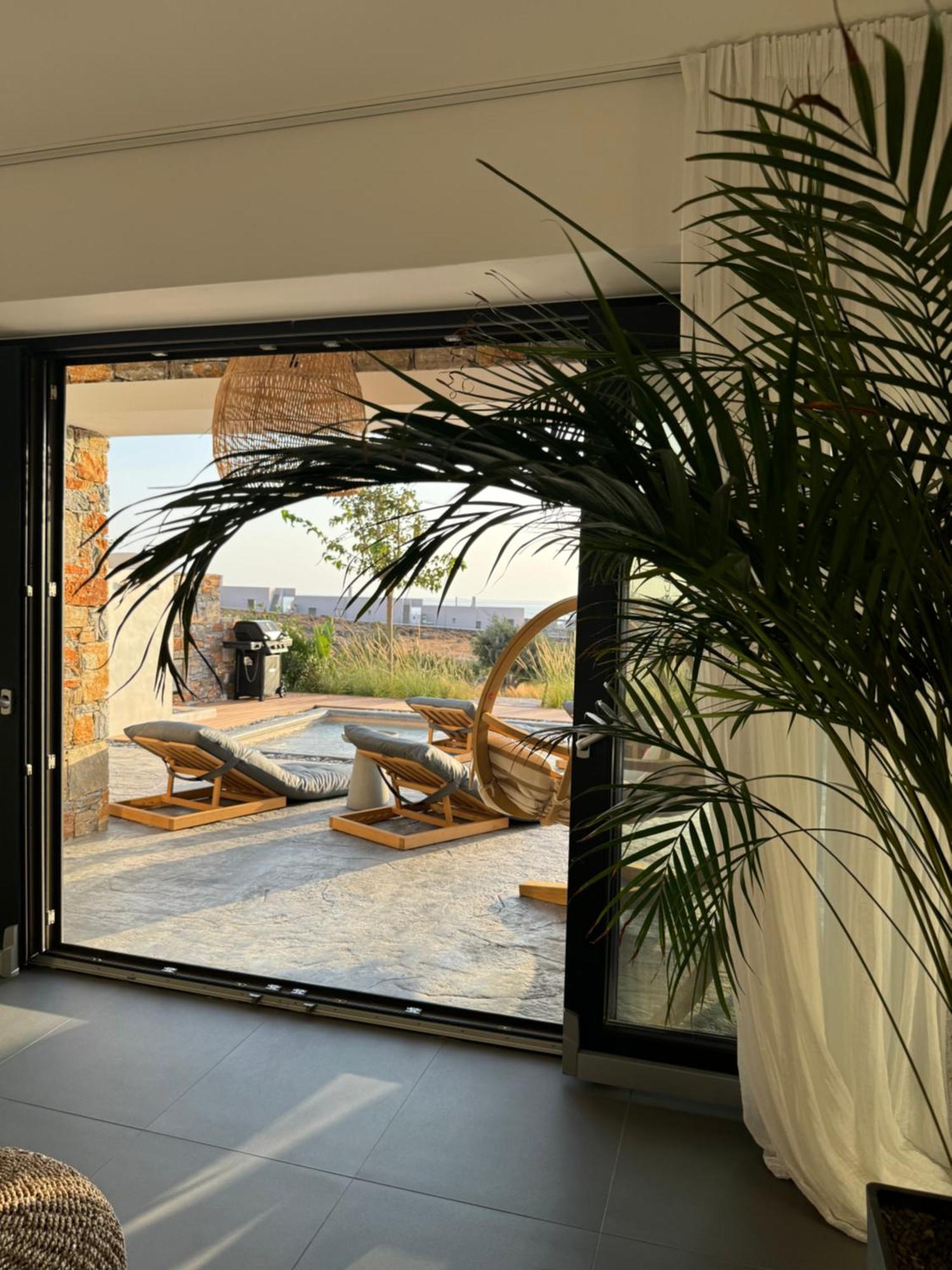 Villa Mikri Vigla With Private Swimming Pool