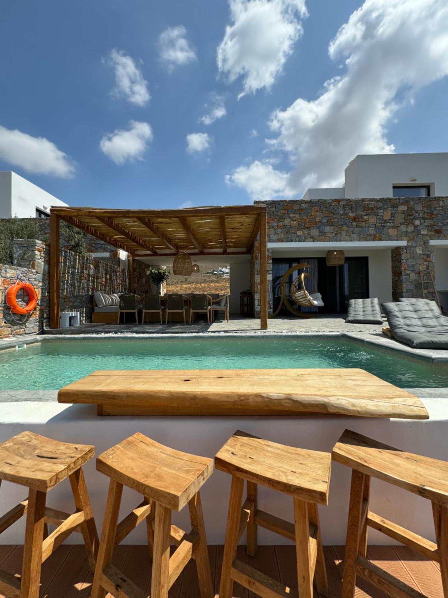 Mikri Vigla With Private Swimming Pool Villa *